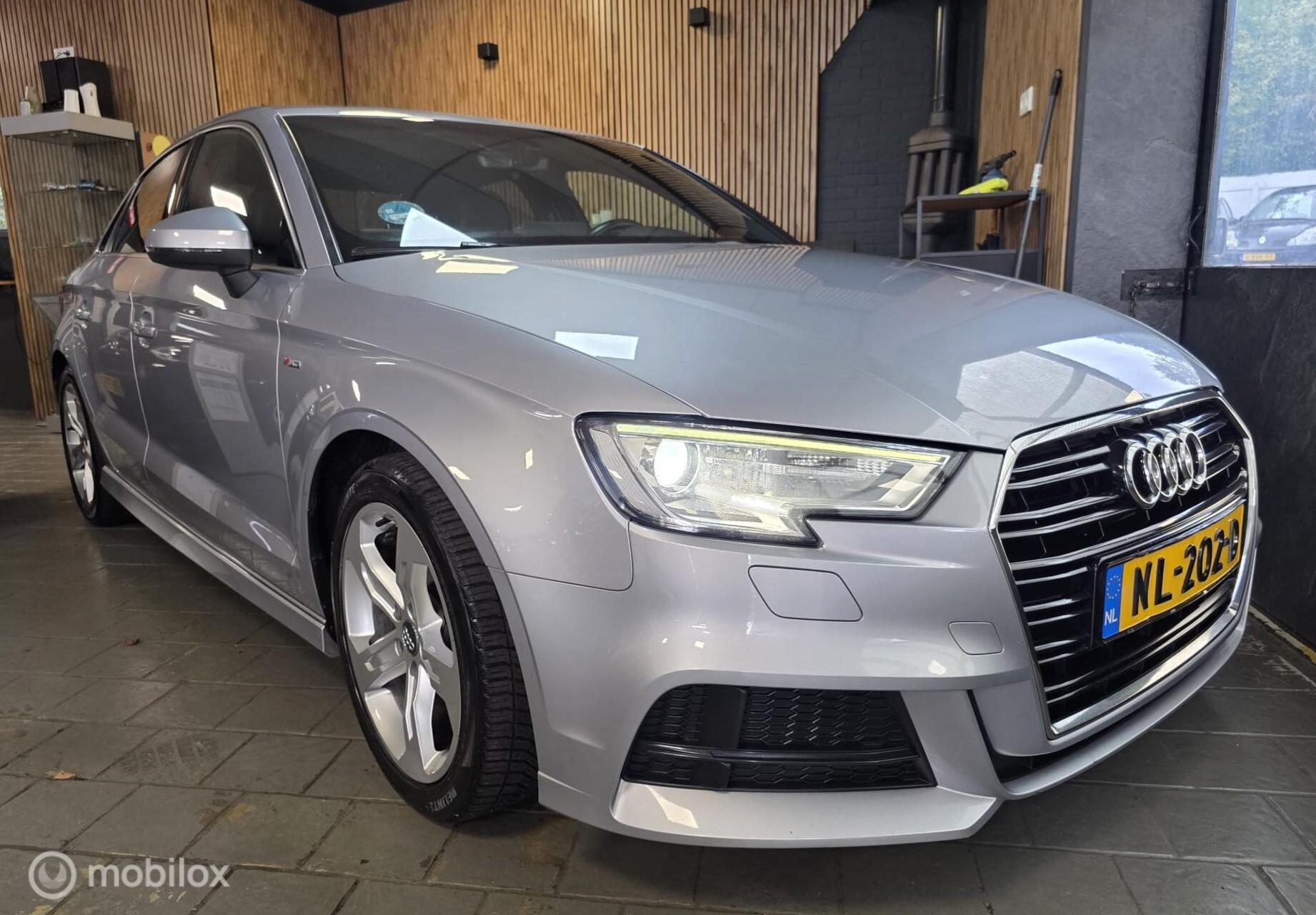 Foto van Audi A3 Limousine