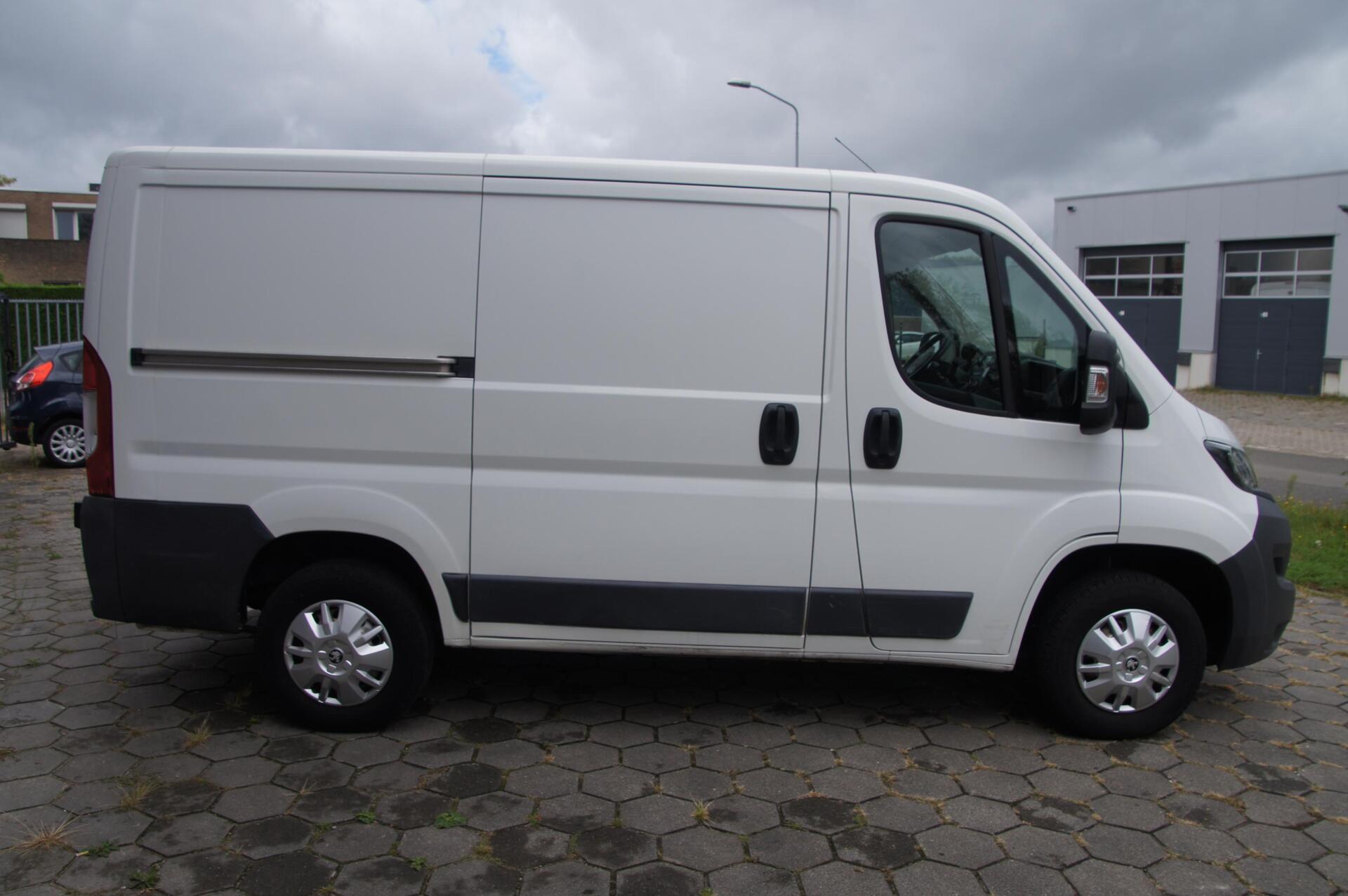 Foto van Peugeot Peugeot Boxer
