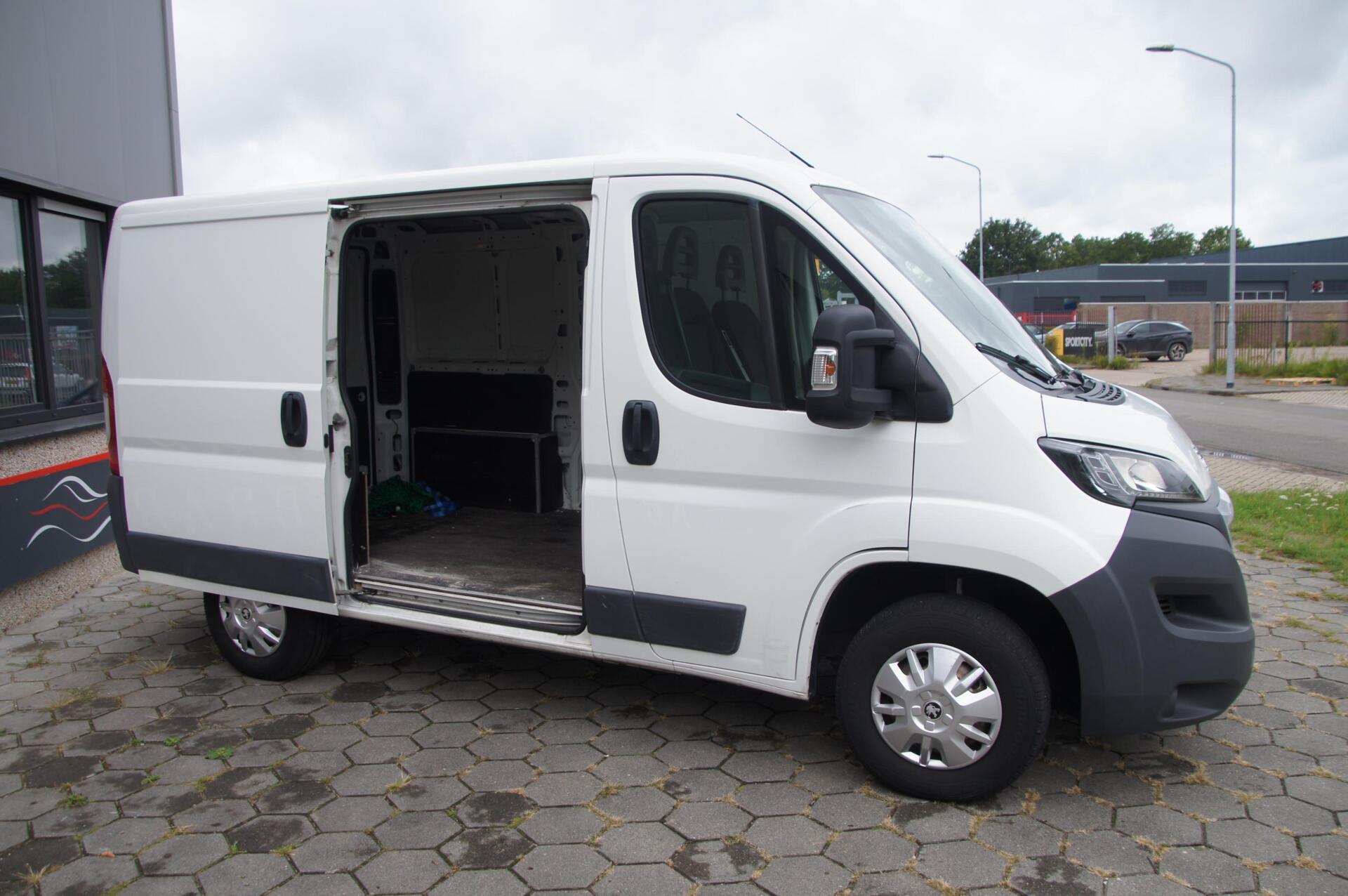 Foto van Peugeot Peugeot Boxer