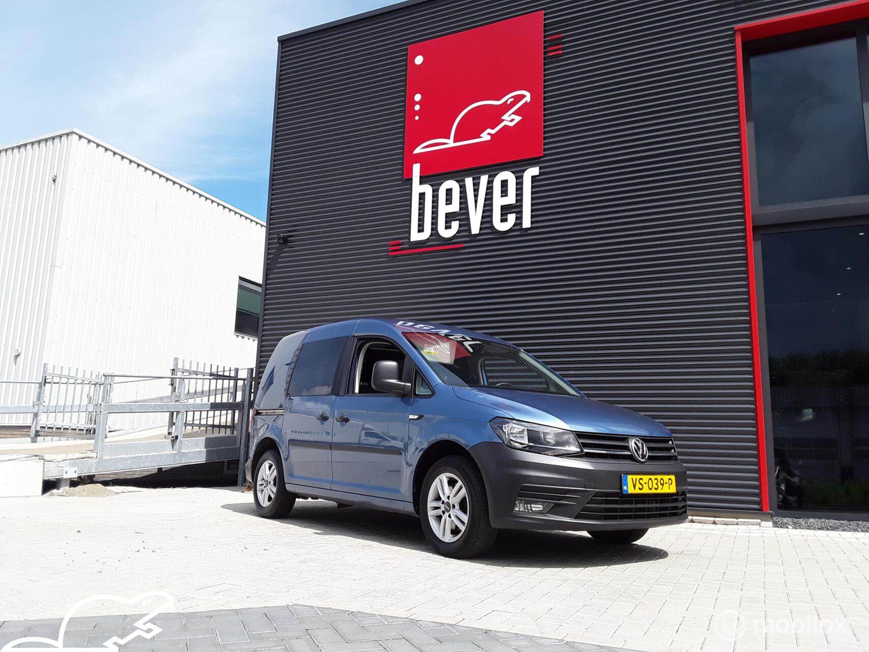Volkswagen Caddy 2.0 TDI L1H1 BMT Comfortline 2016 - voorkant