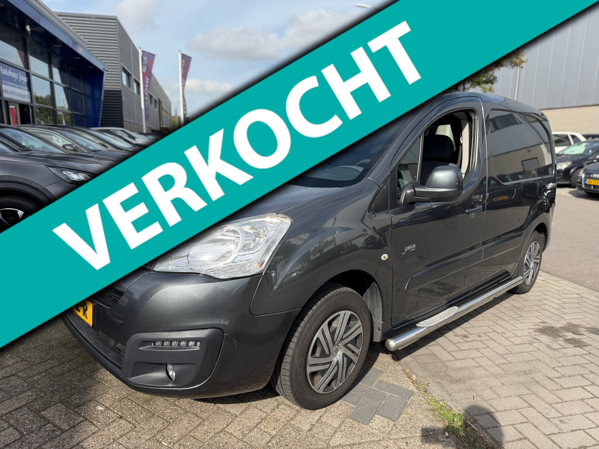 Citroen Berlingo 1.6 BlueHDI 75 Business Airco Cruise EURO-6 2016 - voorkant