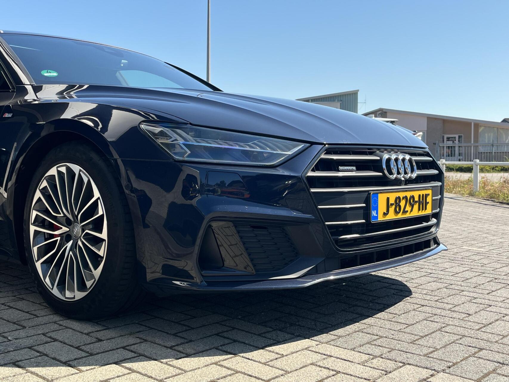 Foto van Audi A7 55 TFSI E