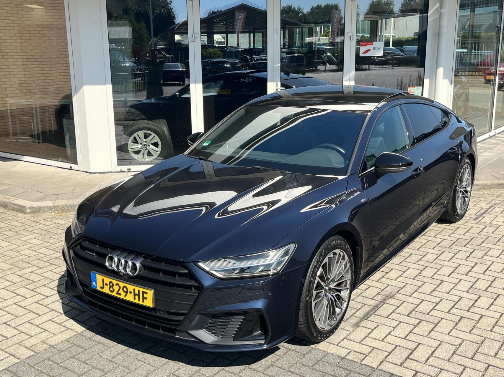 Foto van Audi A7 55 TFSI E