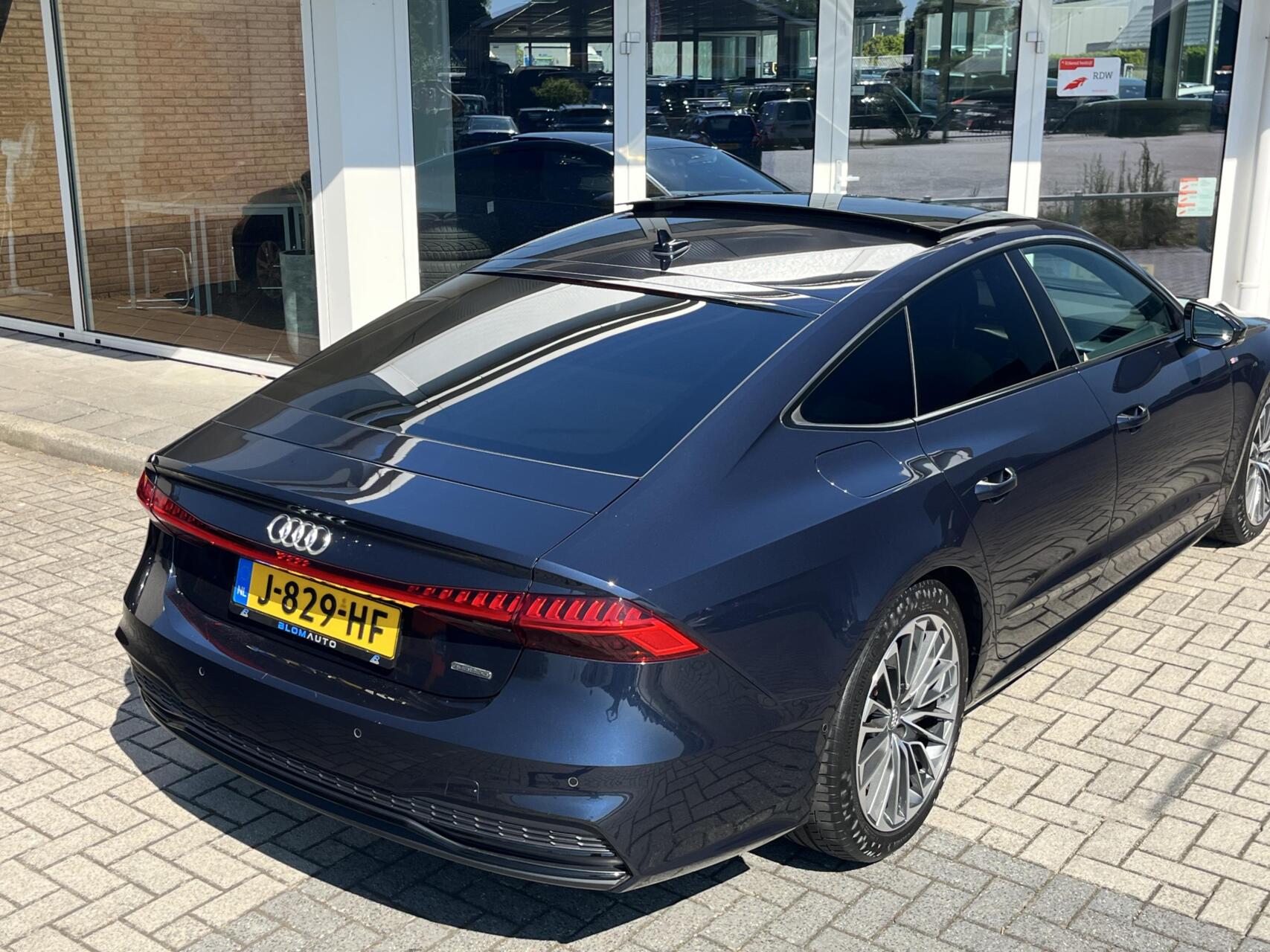 Foto van Audi A7 55 TFSI E
