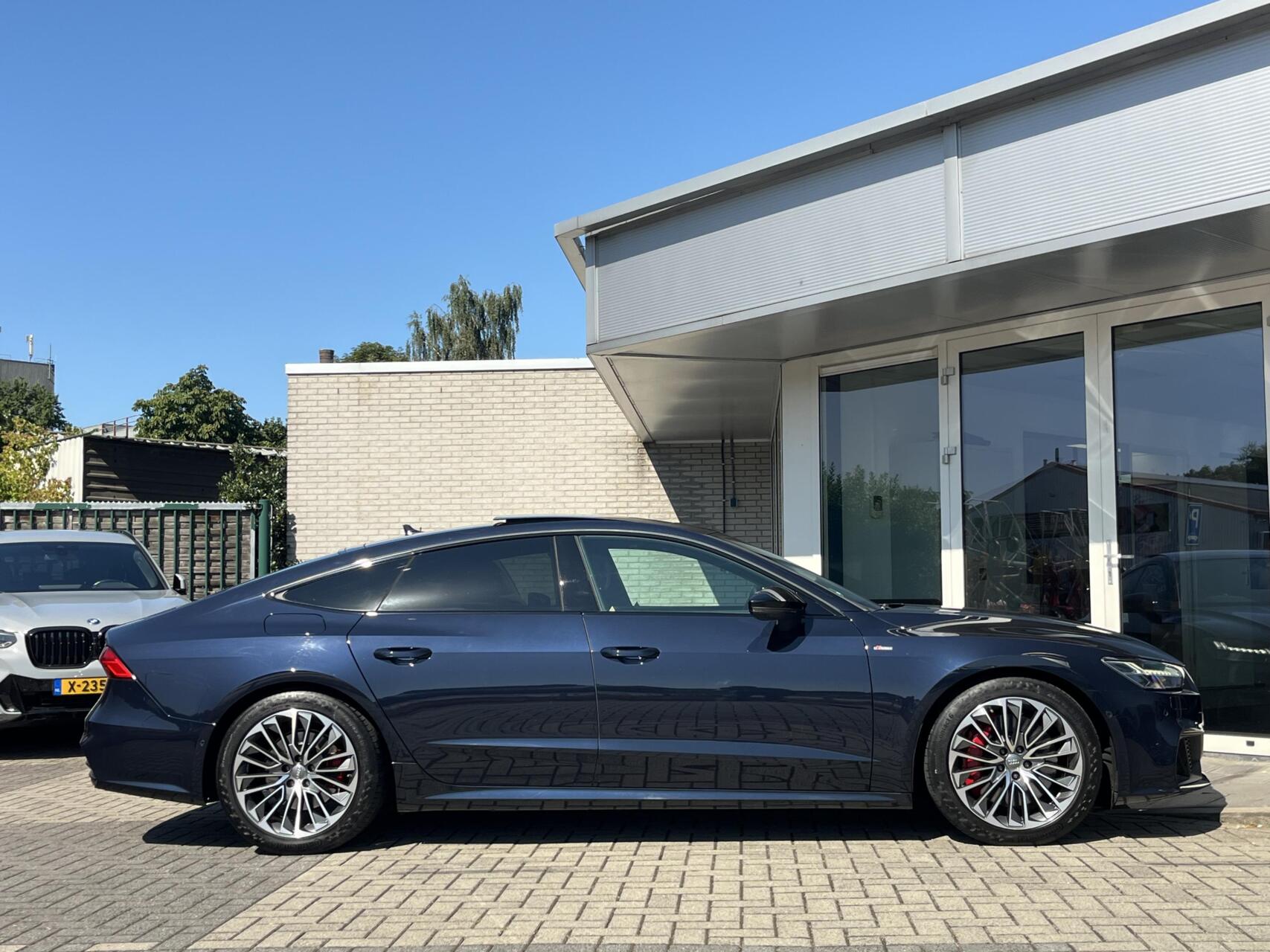 Foto van Audi A7 55 TFSI E