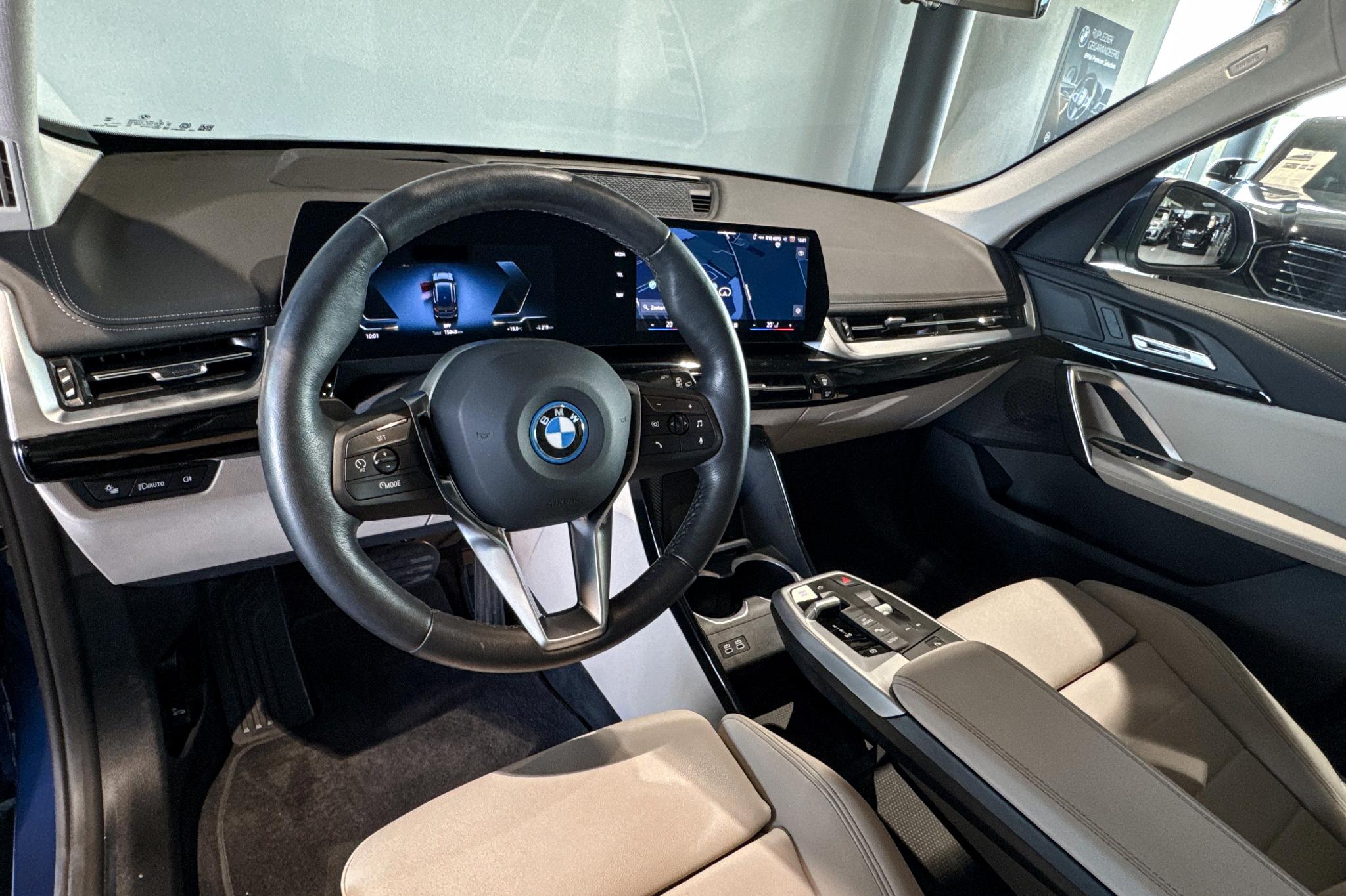 Foto van BMW Ix1 Edrive20