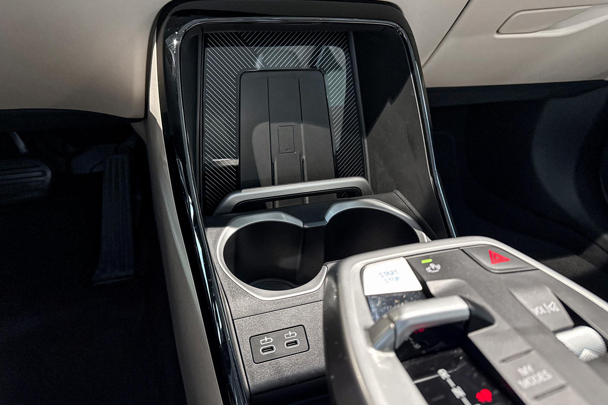 Foto van BMW Ix1 Edrive20