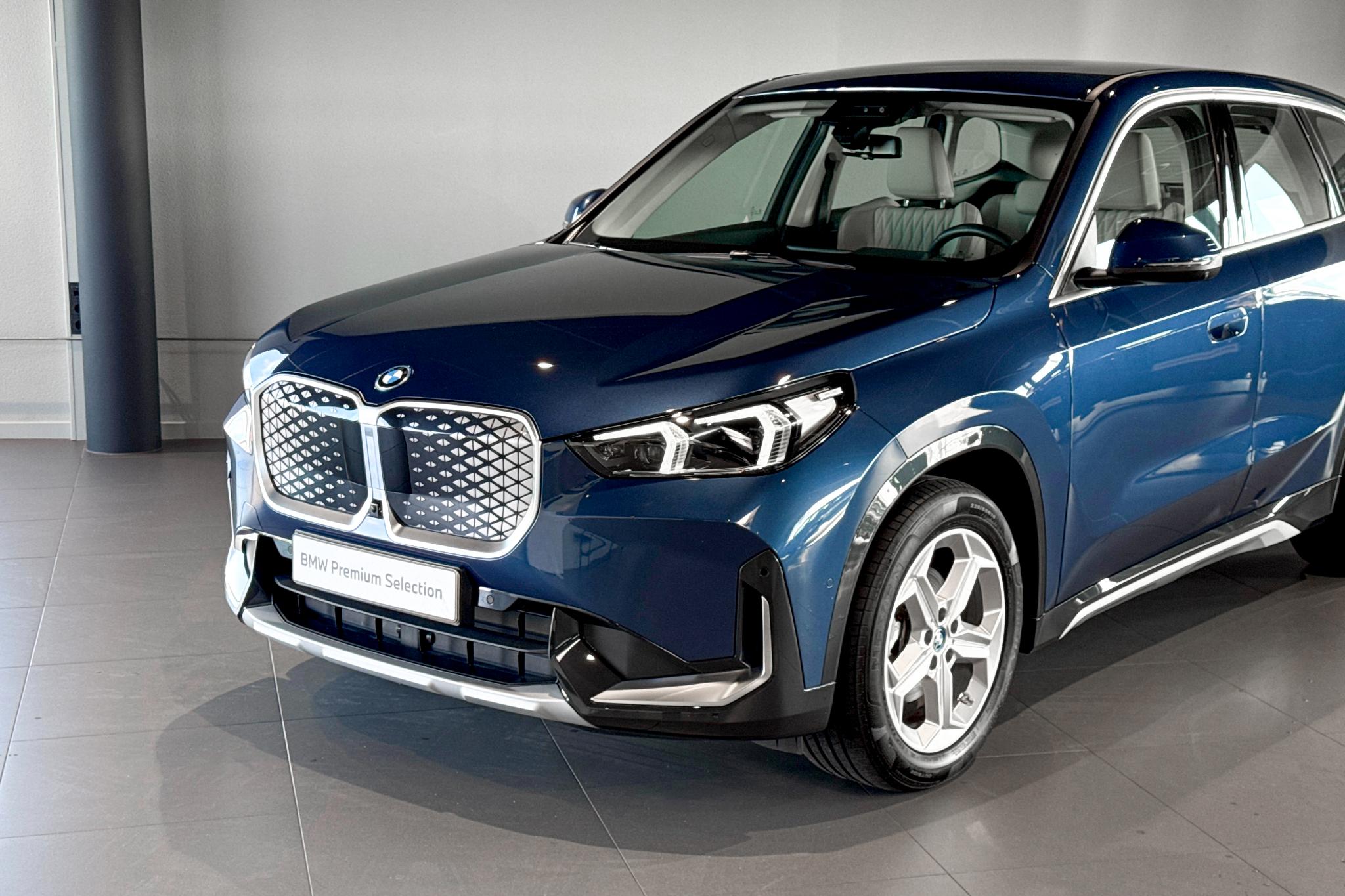 Foto van BMW Ix1 Edrive20