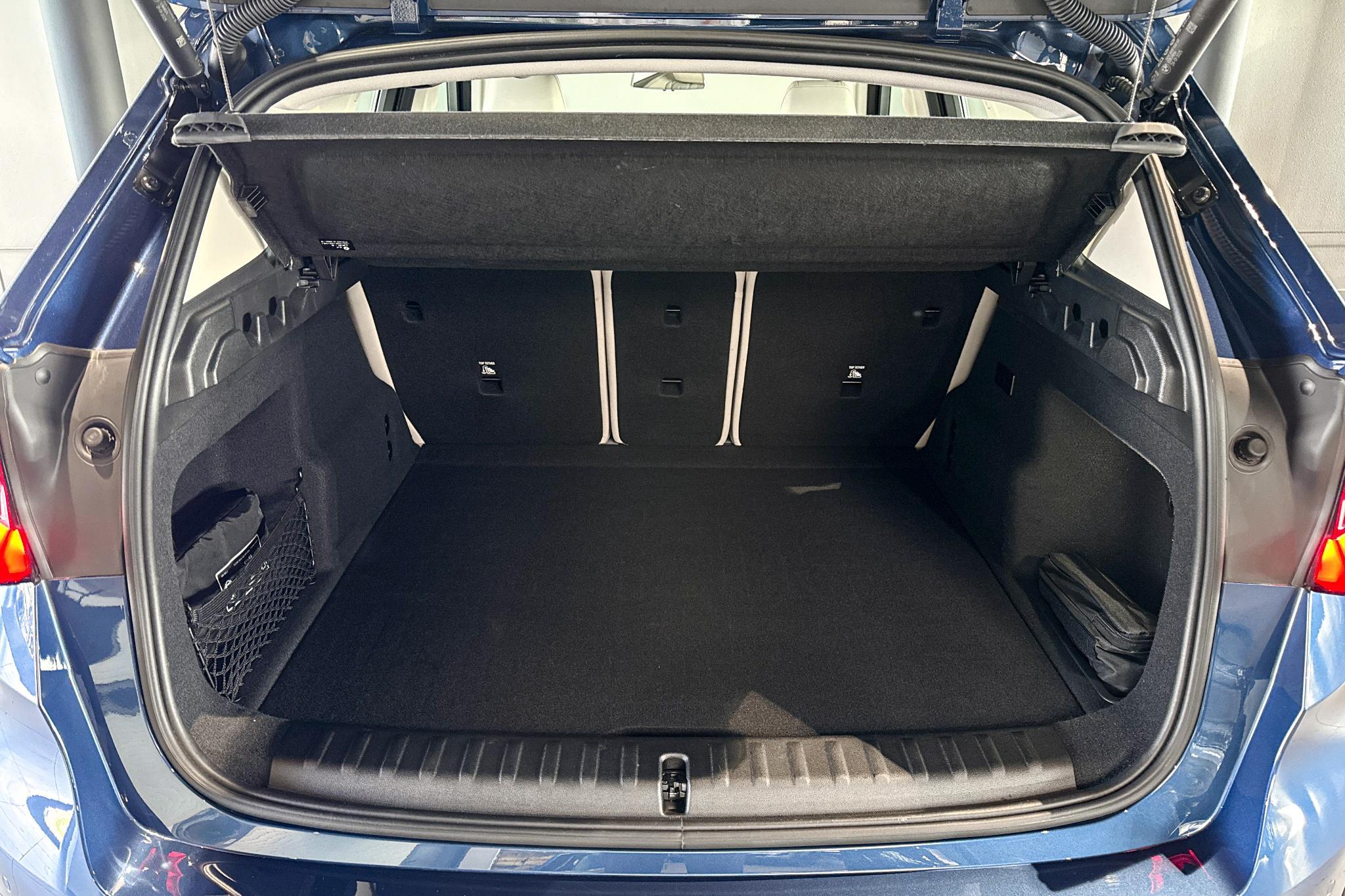 Foto van BMW Ix1 Edrive20