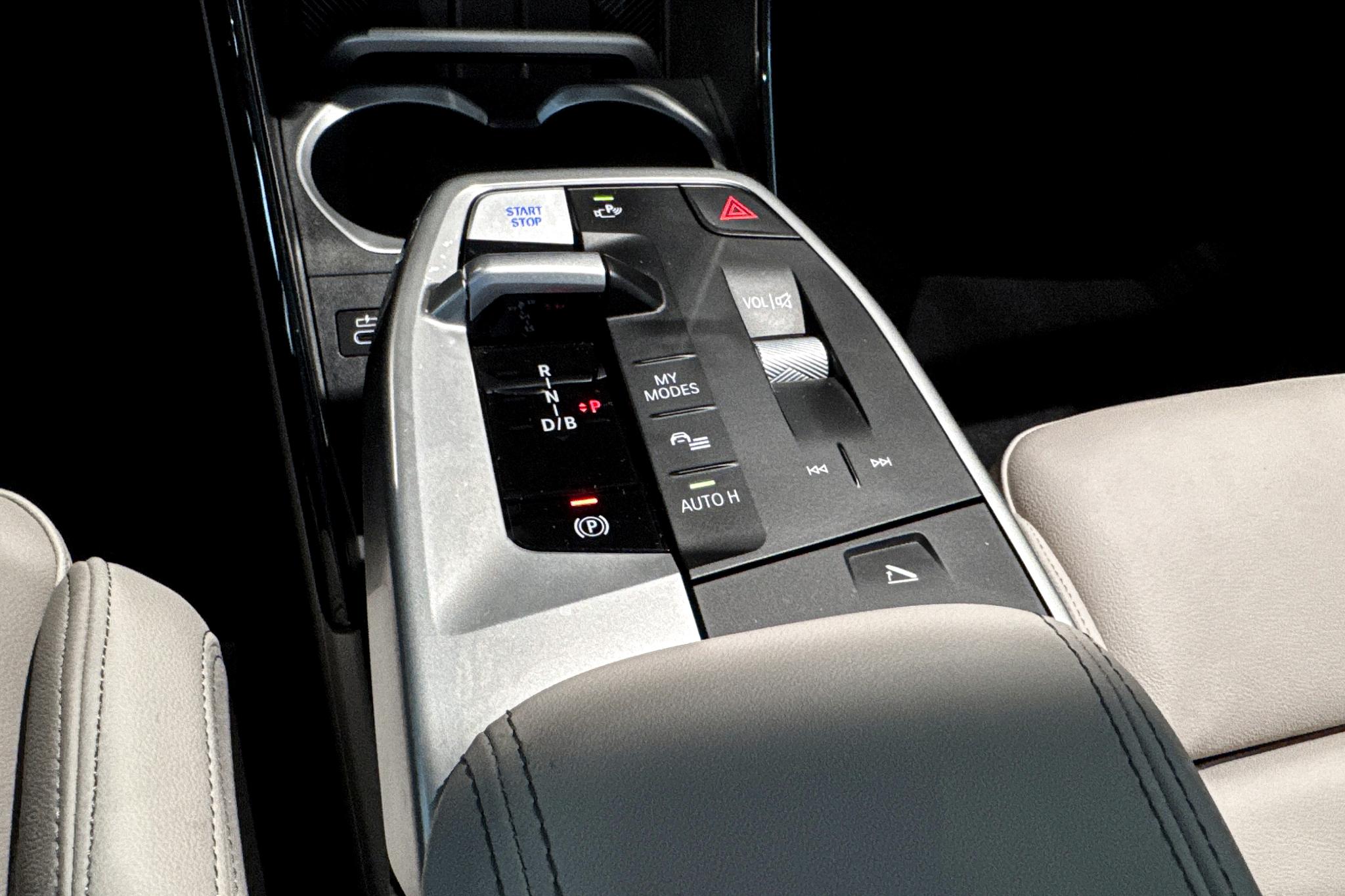 Foto van BMW Ix1 Edrive20