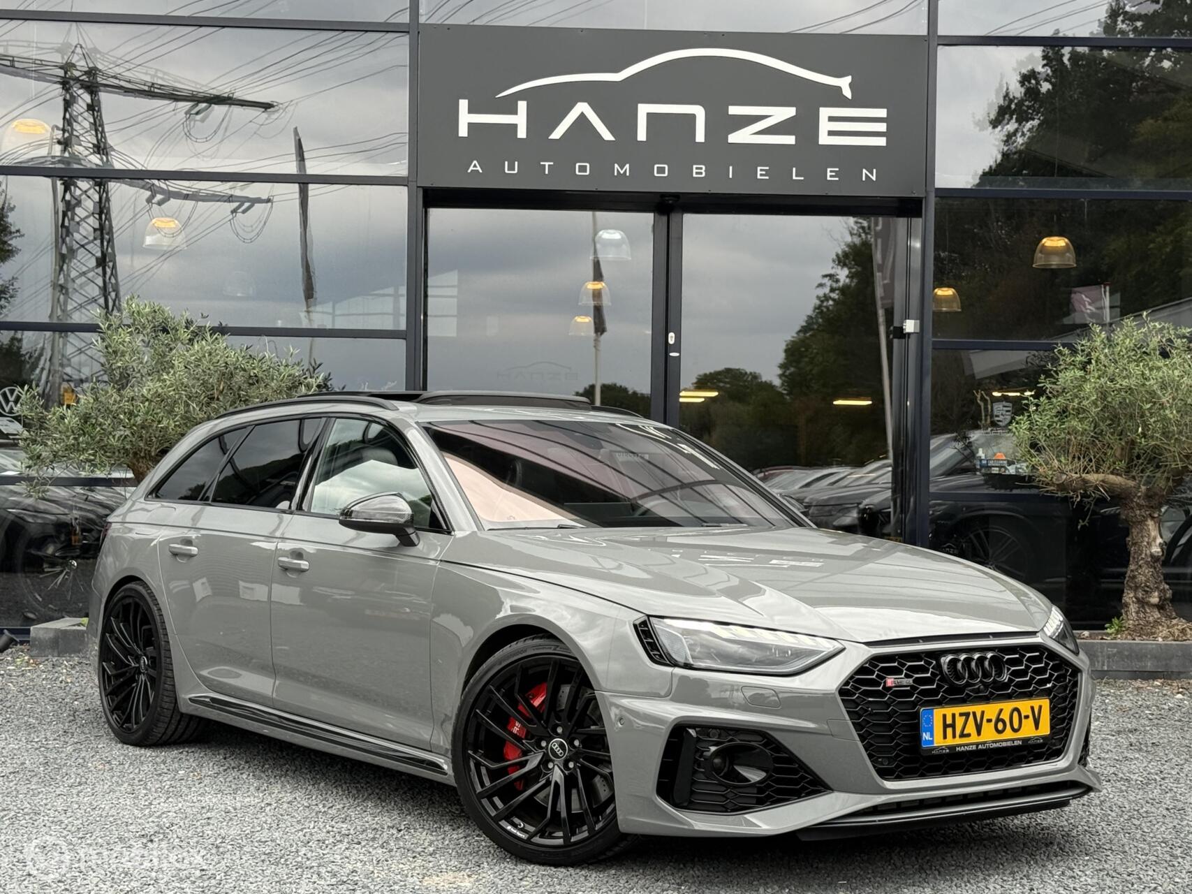 Foto van Audi RS 4 Avant