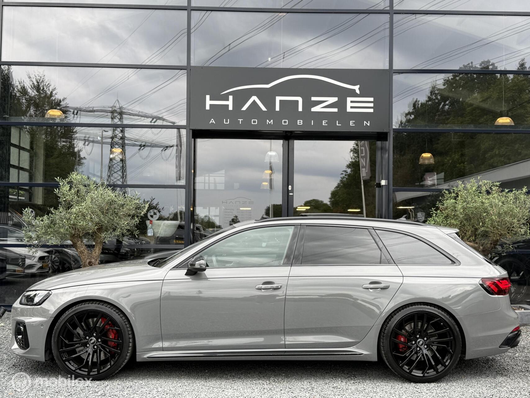 Foto van Audi RS 4 Avant