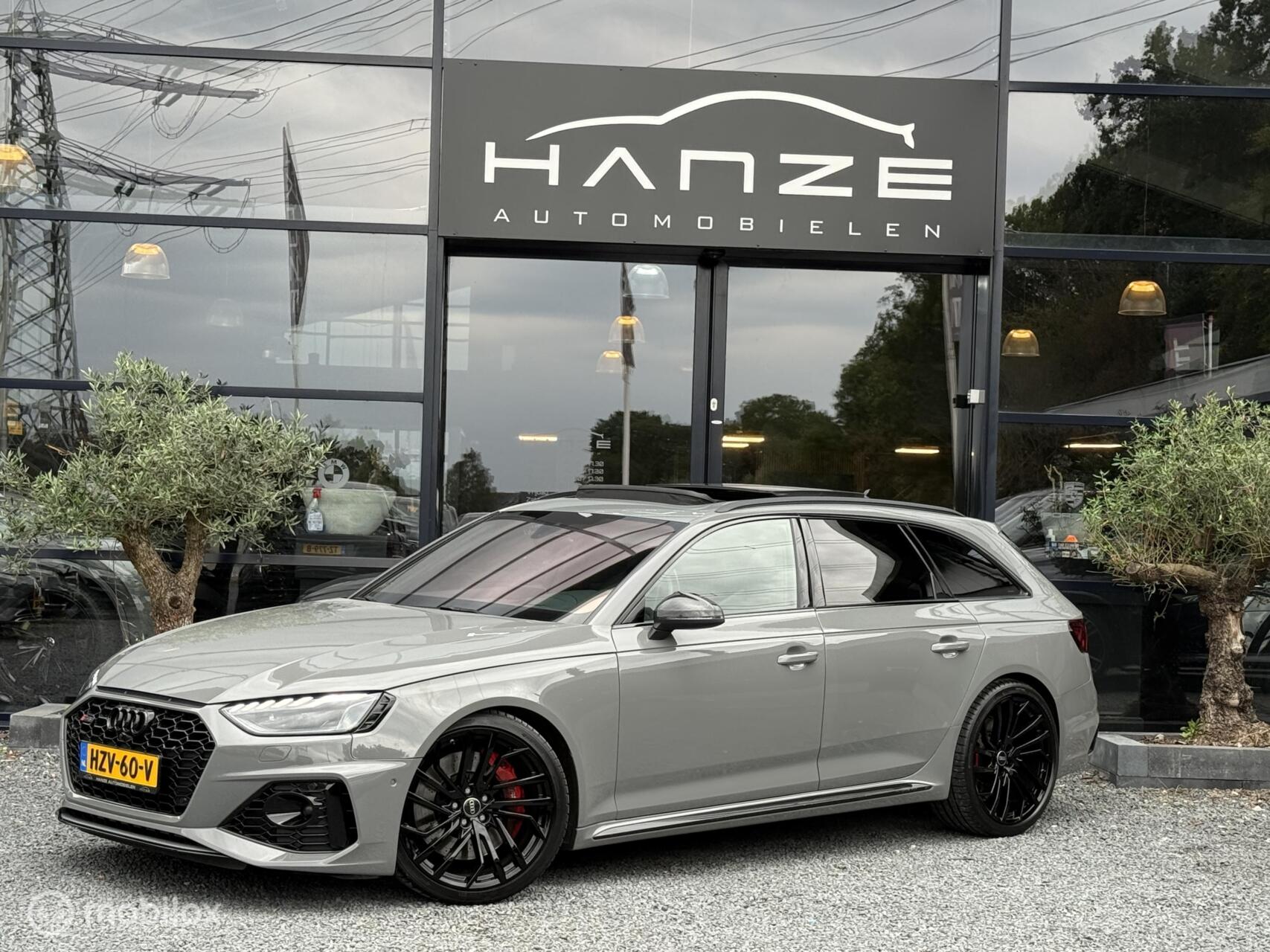 Foto van Audi RS 4 Avant