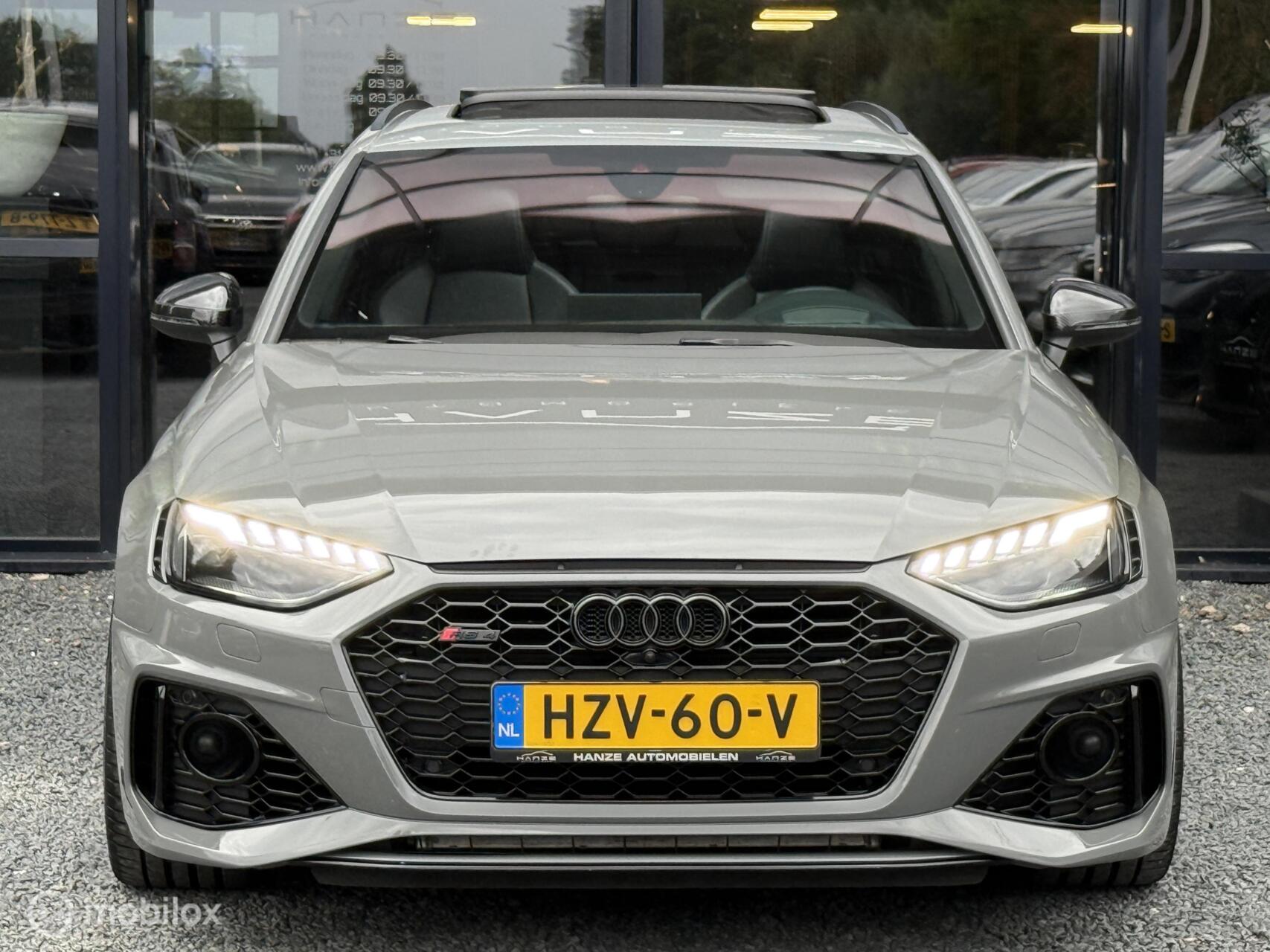 Foto van Audi RS 4 Avant