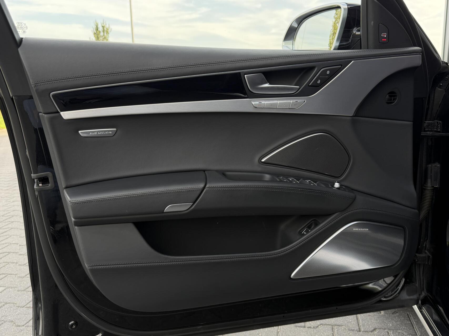 Foto van Audi A8