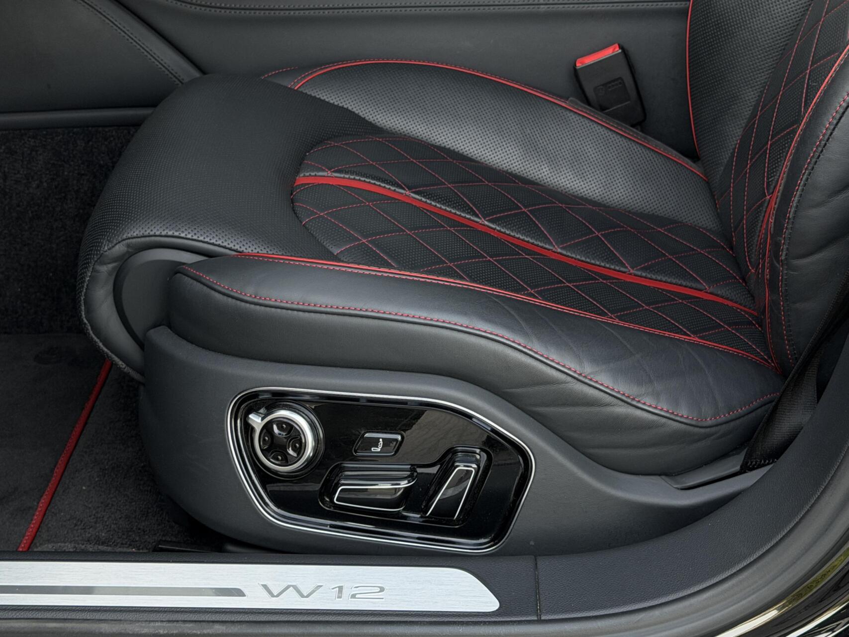 Foto van Audi A8