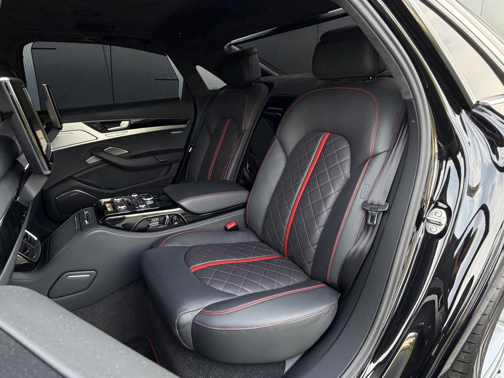 Foto van Audi A8