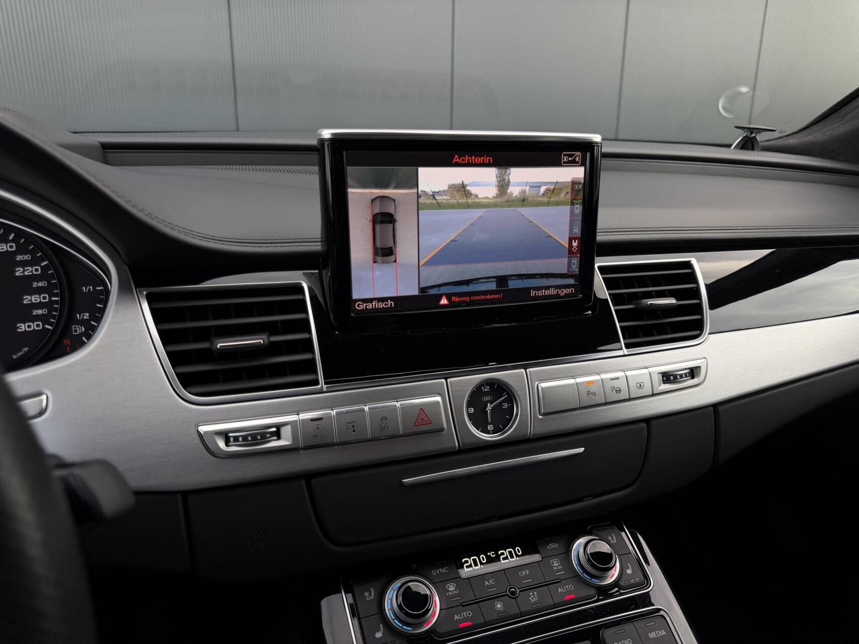 Foto van Audi A8