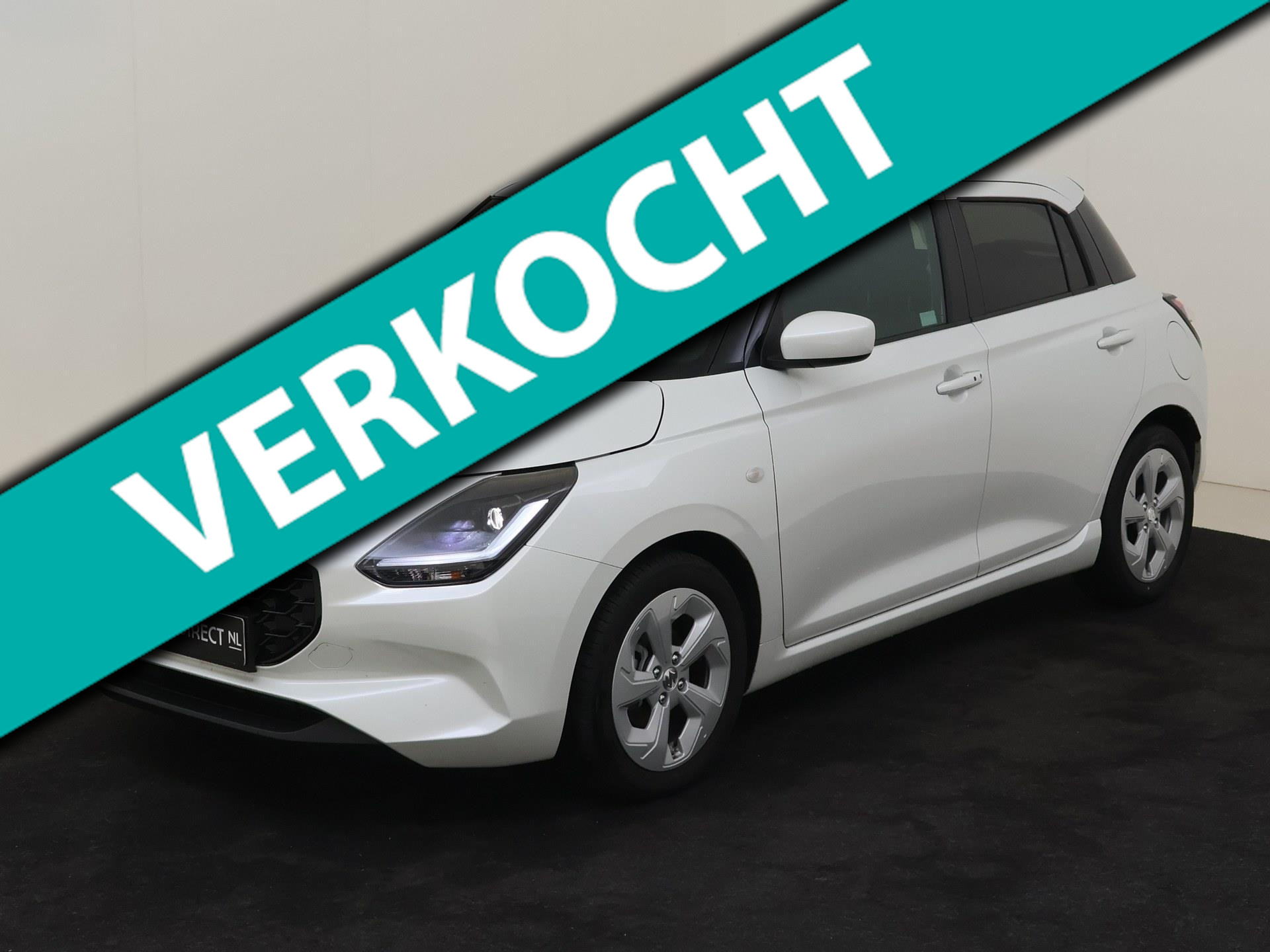 Suzuki Swift 1.2 Style Smart Hybrid Keyless/LED/AppleCarPlay 2025 - voorkant