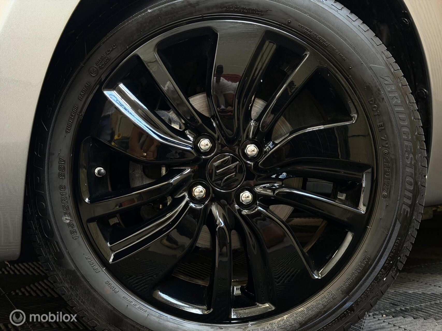 Foto van Suzuki Swift