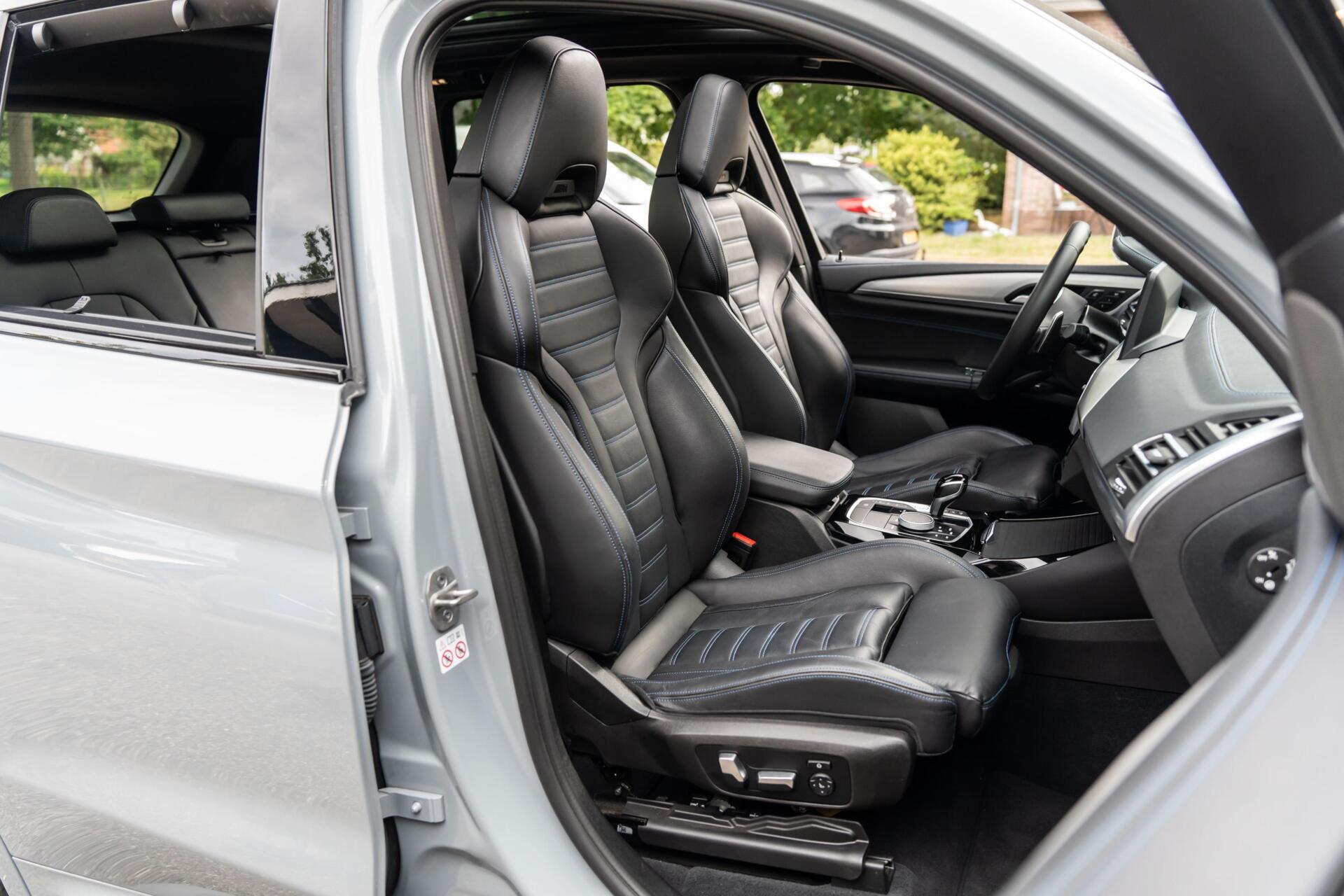 Foto van BMW X3 Xdrive30e