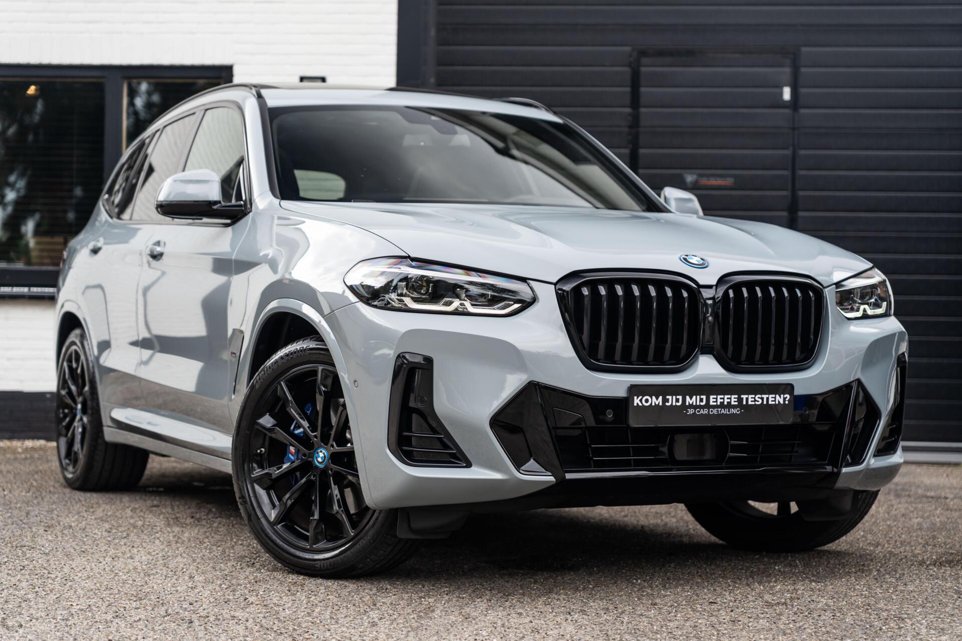 Foto van BMW X3 Xdrive30e