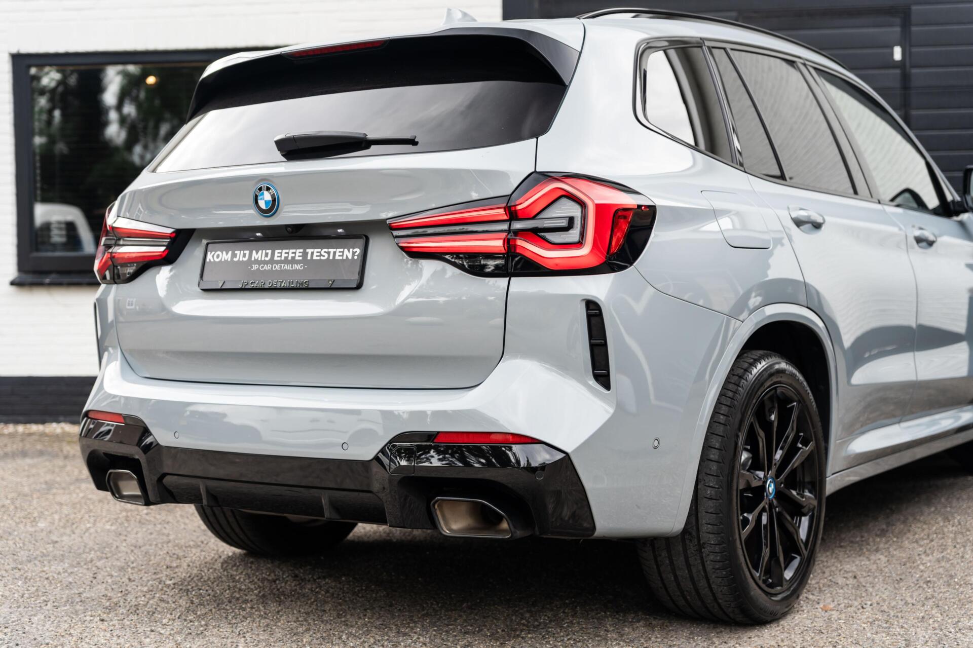 Foto van BMW X3 Xdrive30e