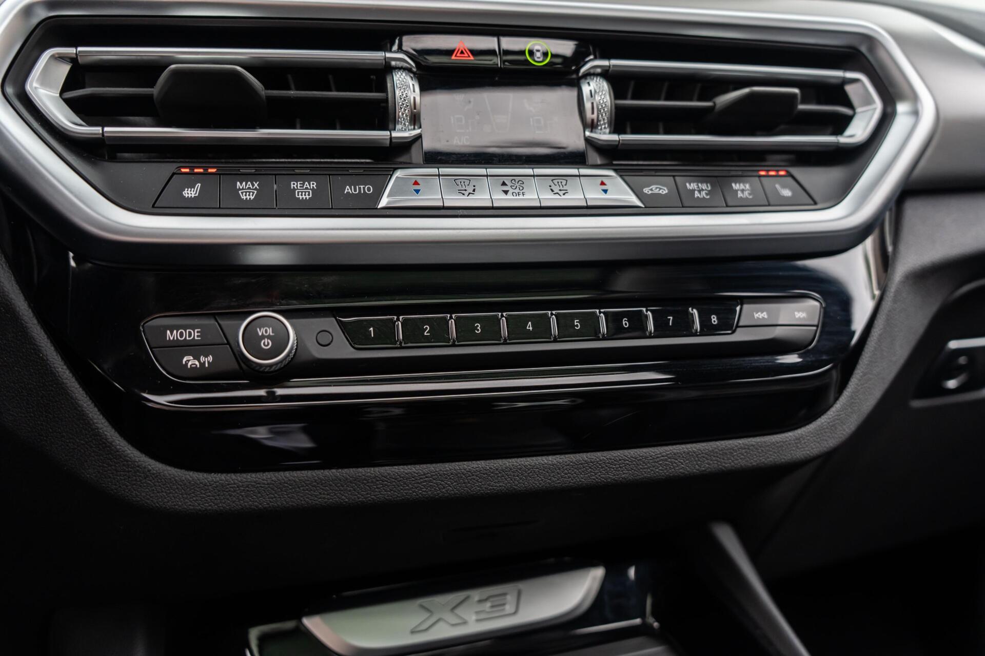Foto van BMW X3 Xdrive30e
