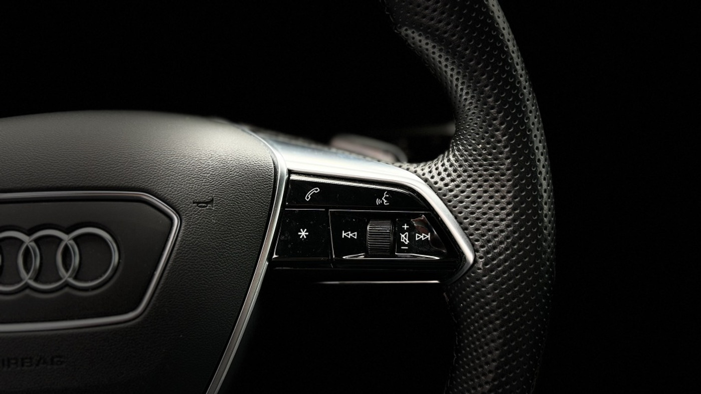 Foto van Audi A6 Avant 55 TFSI E