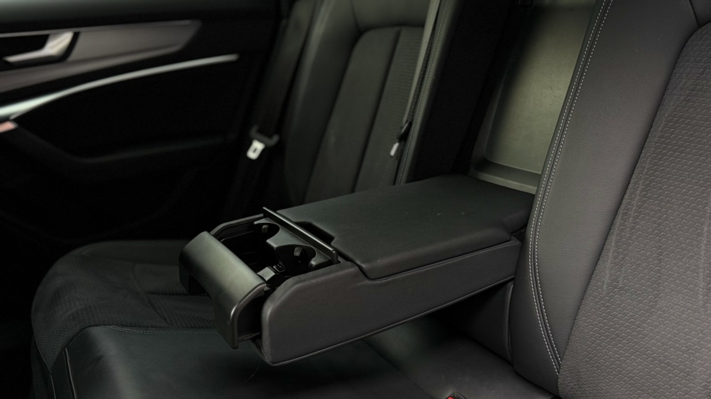 Foto van Audi A6 Avant 55 TFSI E