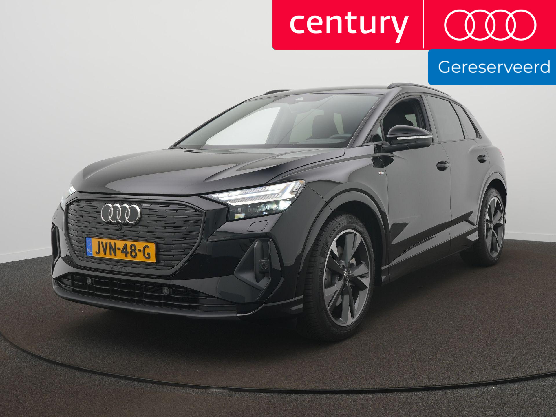 Audi Q4 45 E-tron S edition Competition e-tron 45 82 kWh 210 kW / 28 2026 - voorkant
