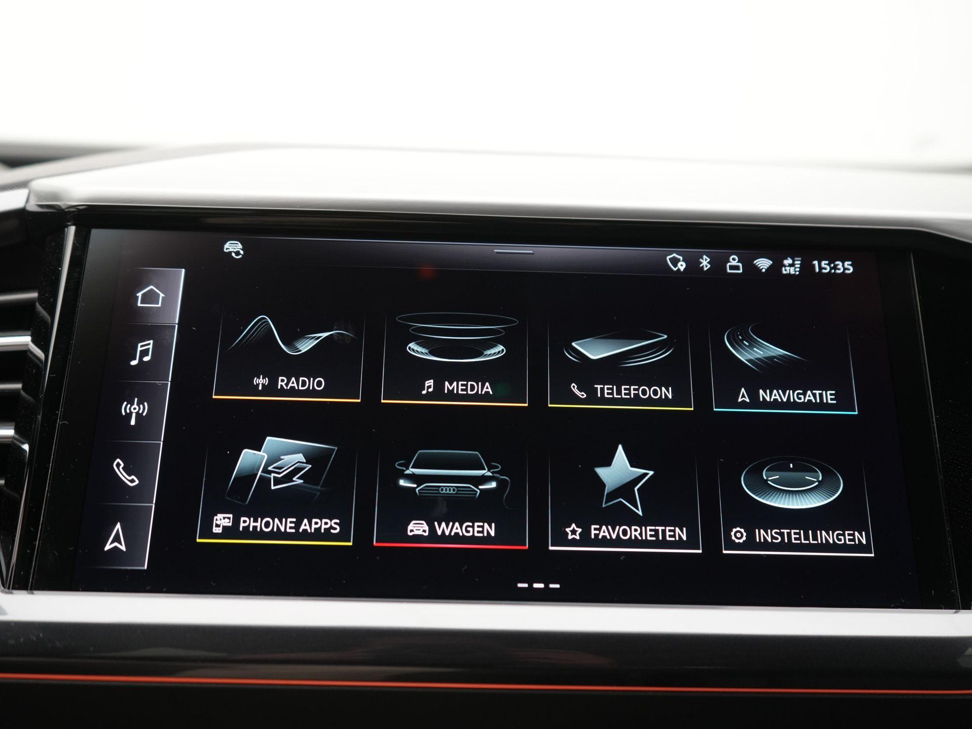 Foto van Audi Q4 45 E-tron