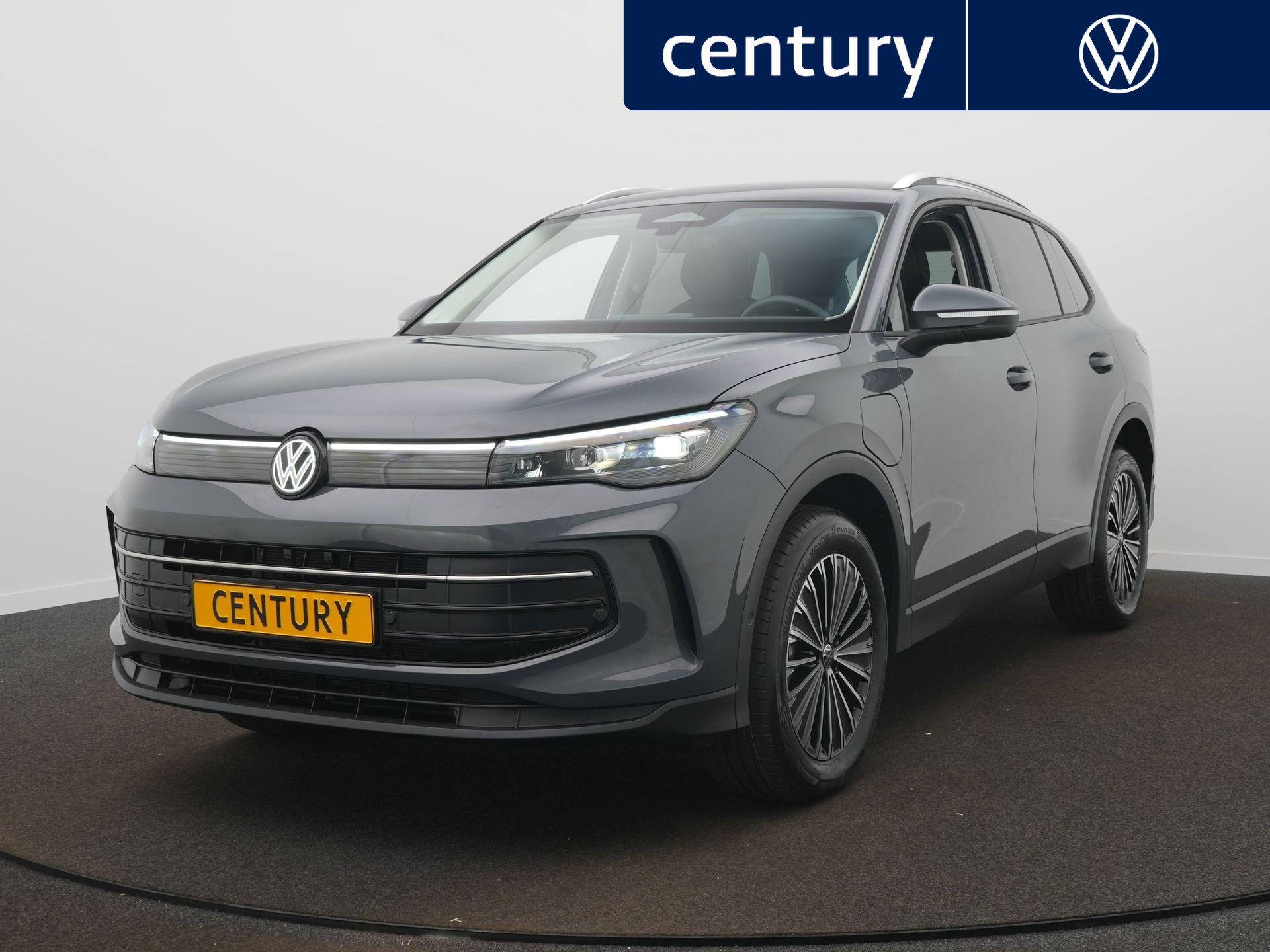 Volkswagen Tiguan 1.5 eHybrid Life Edition 2026 - voorkant