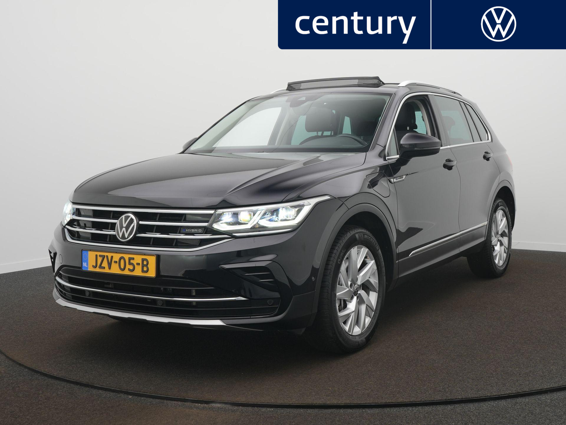 Volkswagen Tiguan 1.4 TSI eHybrid R-Line Business+ 2022 - voorkant