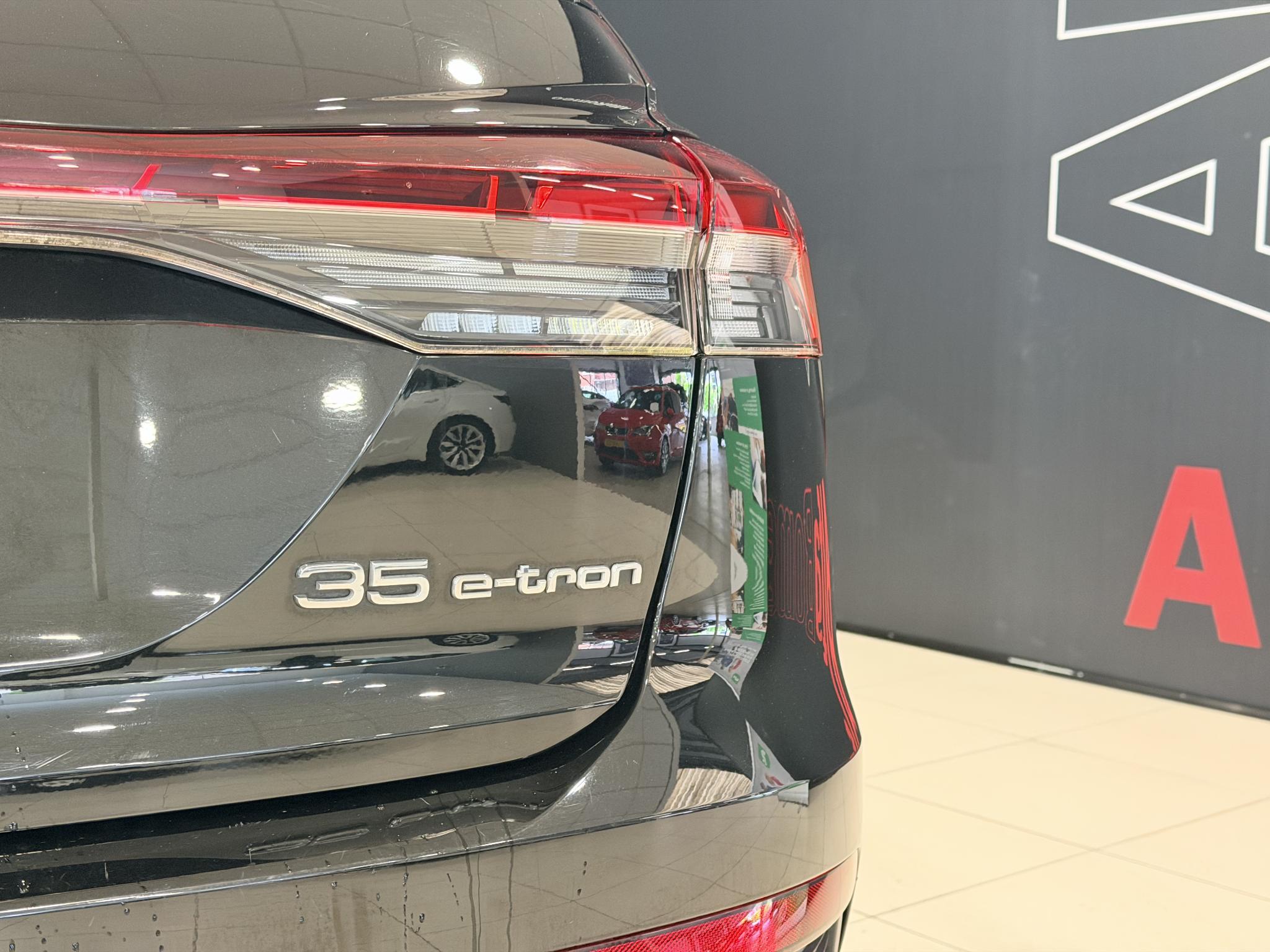 Foto van Audi Q4 E-tron