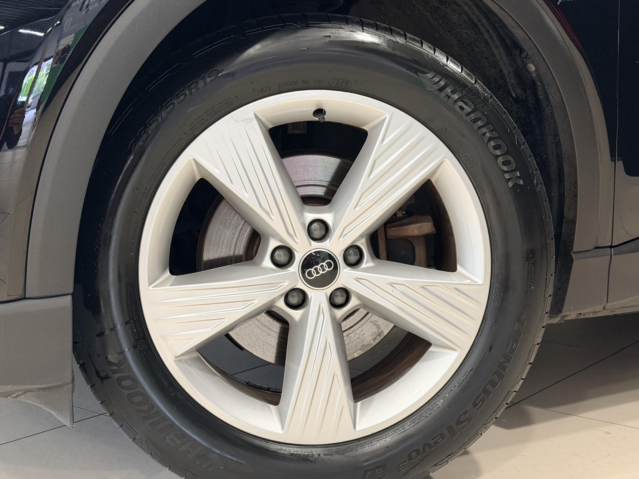 Foto van Audi Q4 E-tron