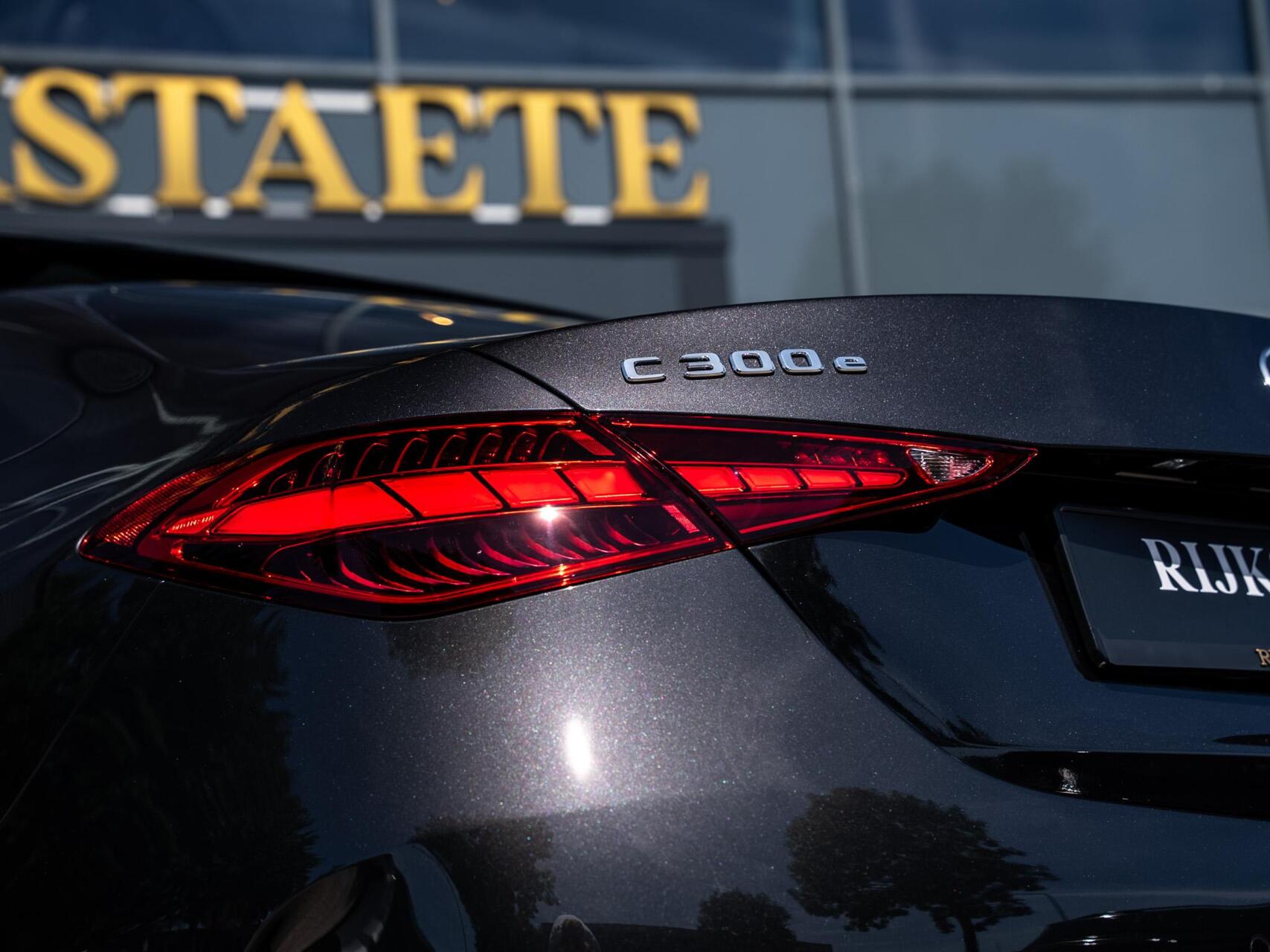 Foto van Mercedes-Benz C 300 E
