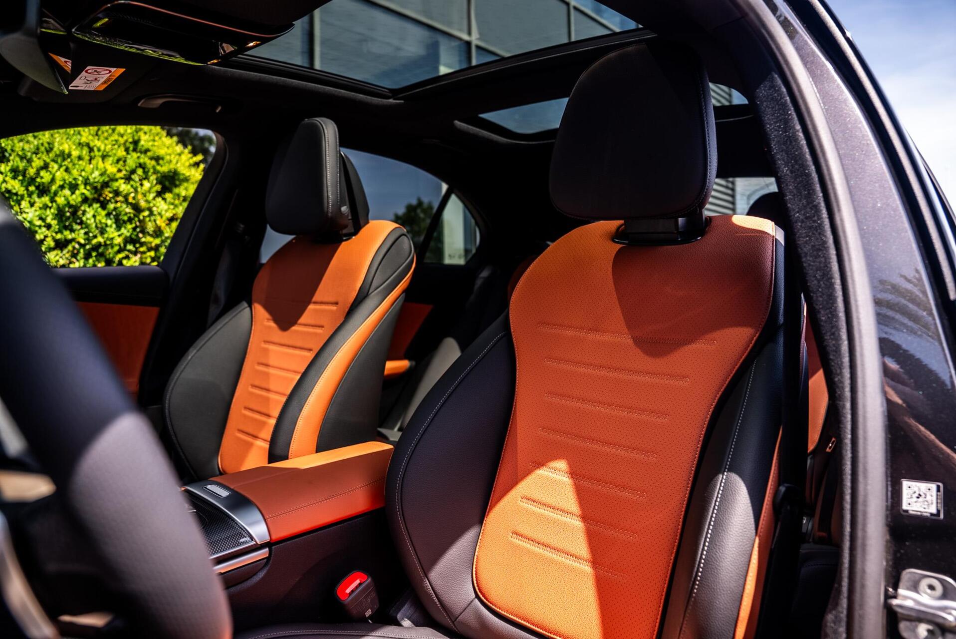 Foto van Mercedes-Benz C 300 E