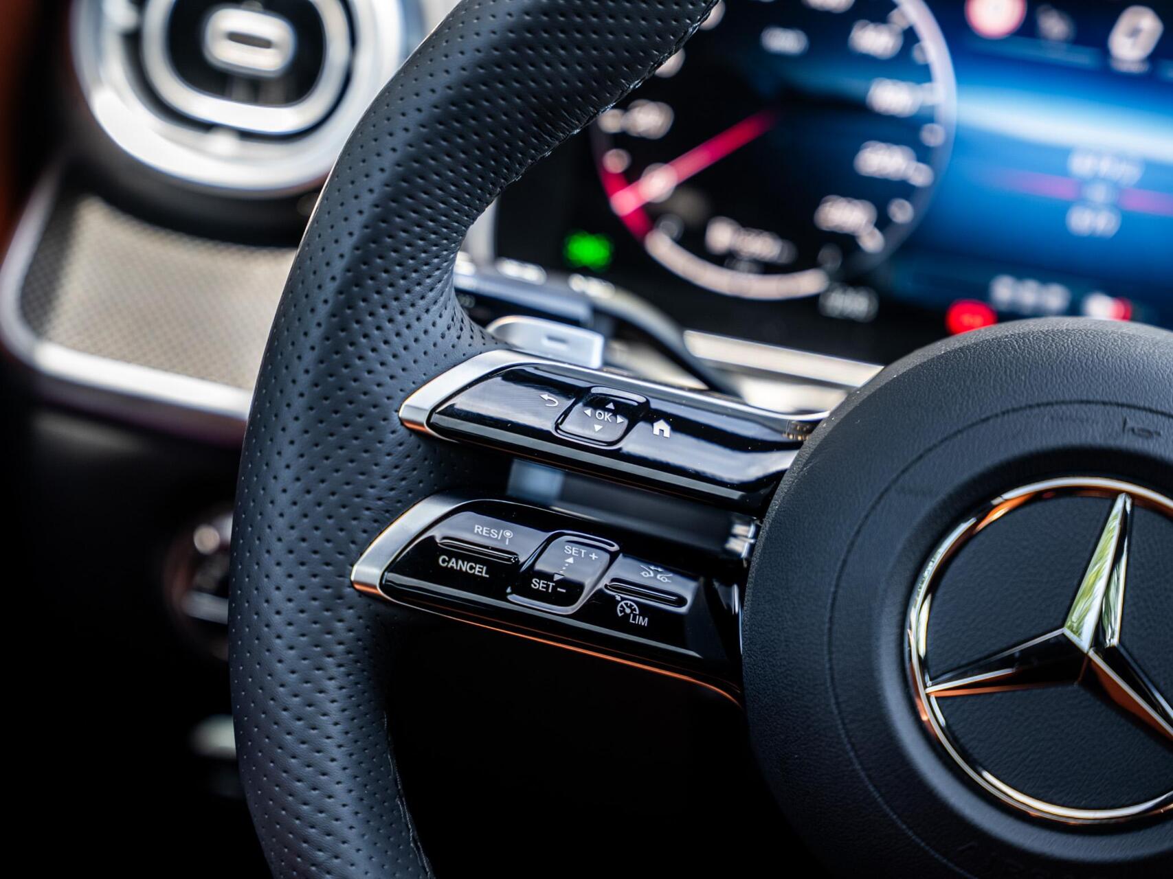 Foto van Mercedes-Benz C 300 E