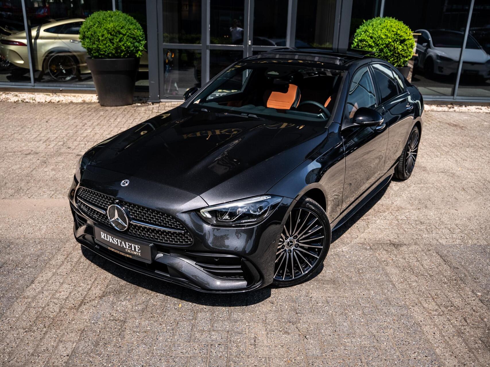 Foto van Mercedes-Benz C 300 E