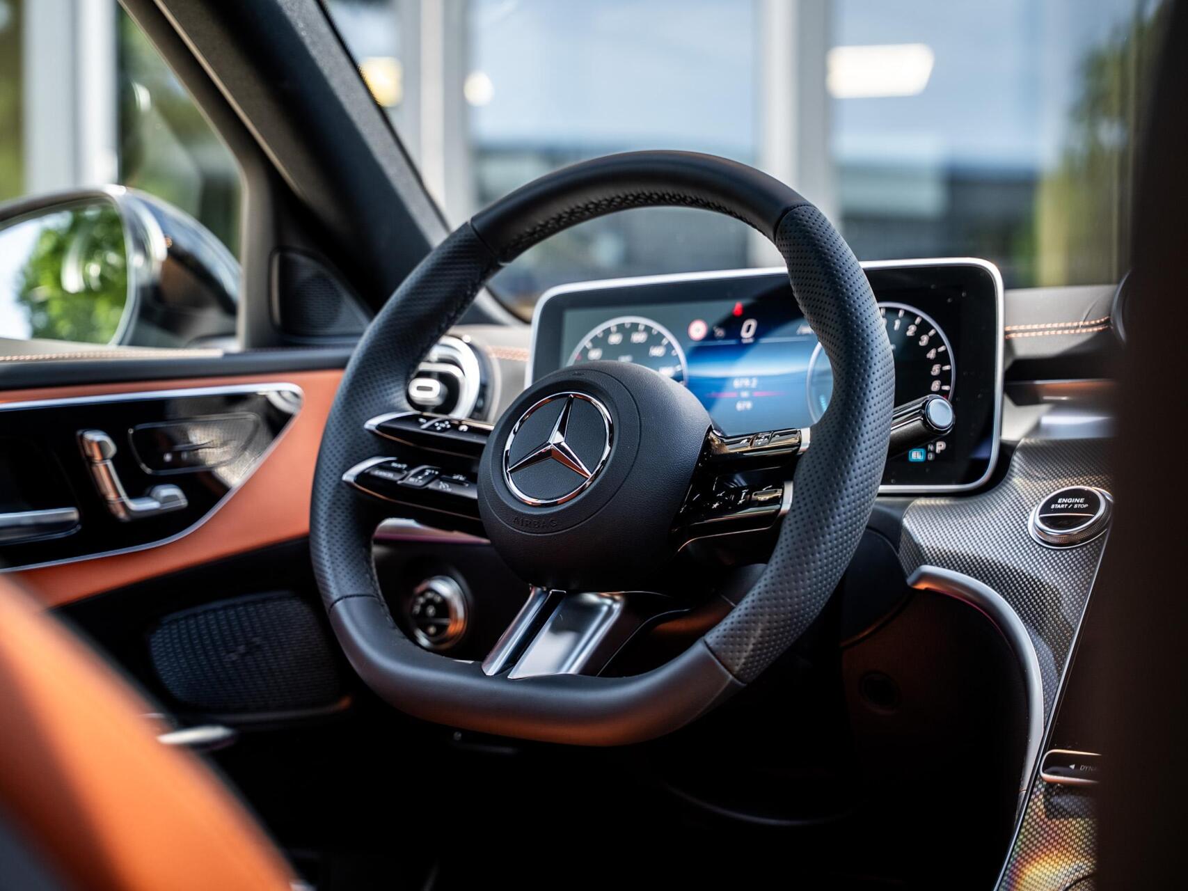 Foto van Mercedes-Benz C 300 E