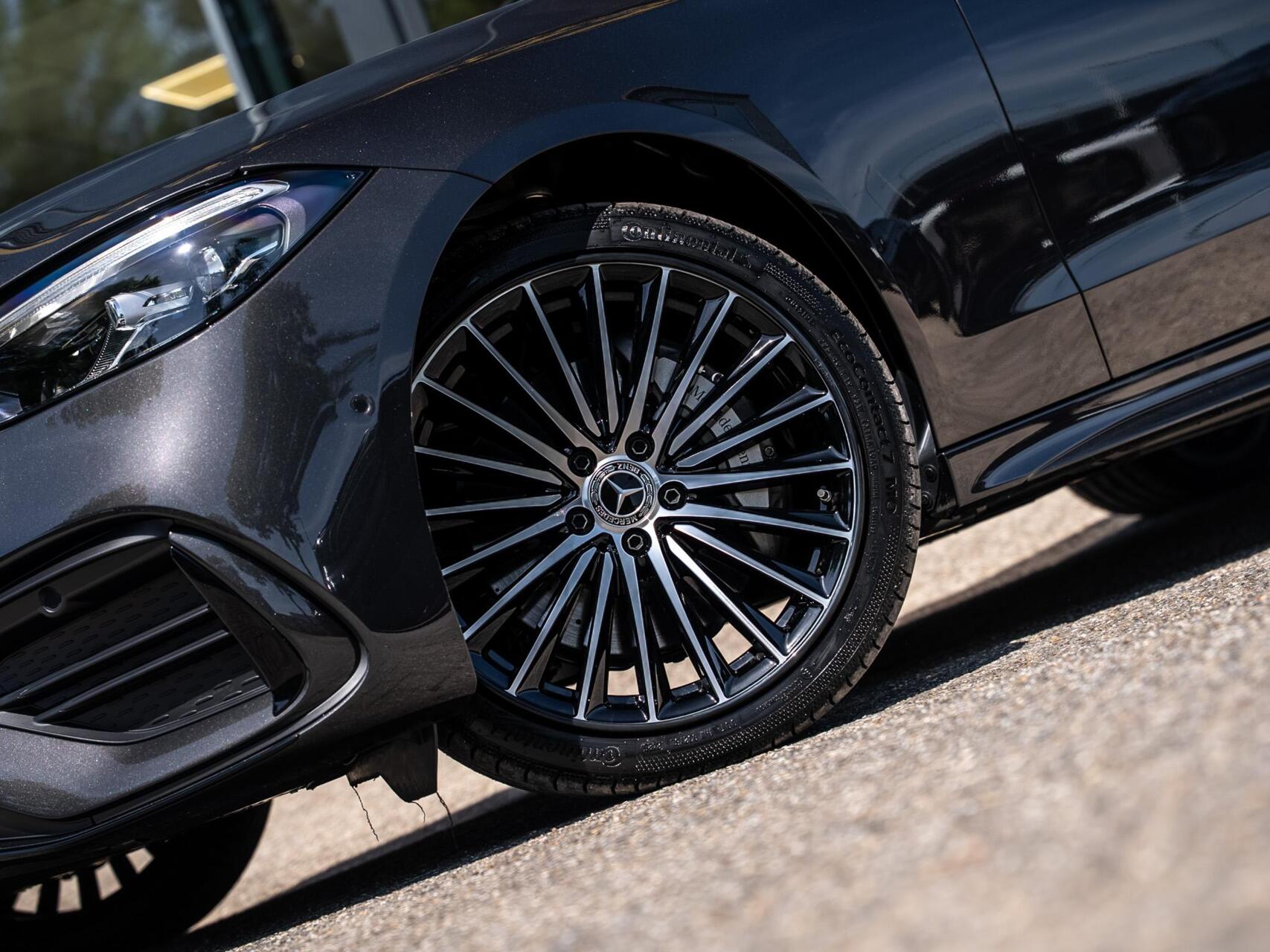 Foto van Mercedes-Benz C 300 E