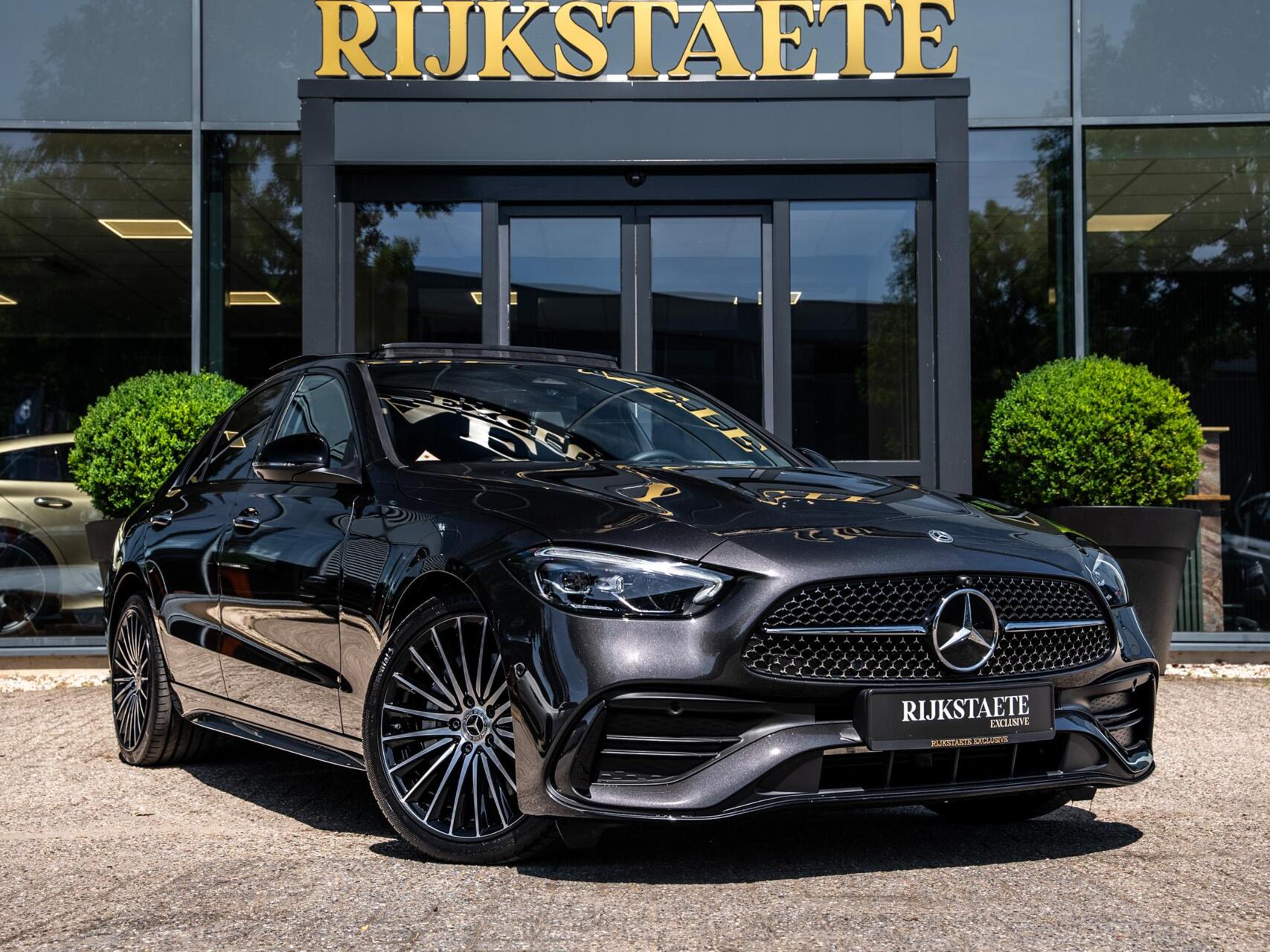 Foto van Mercedes-Benz C 300 E
