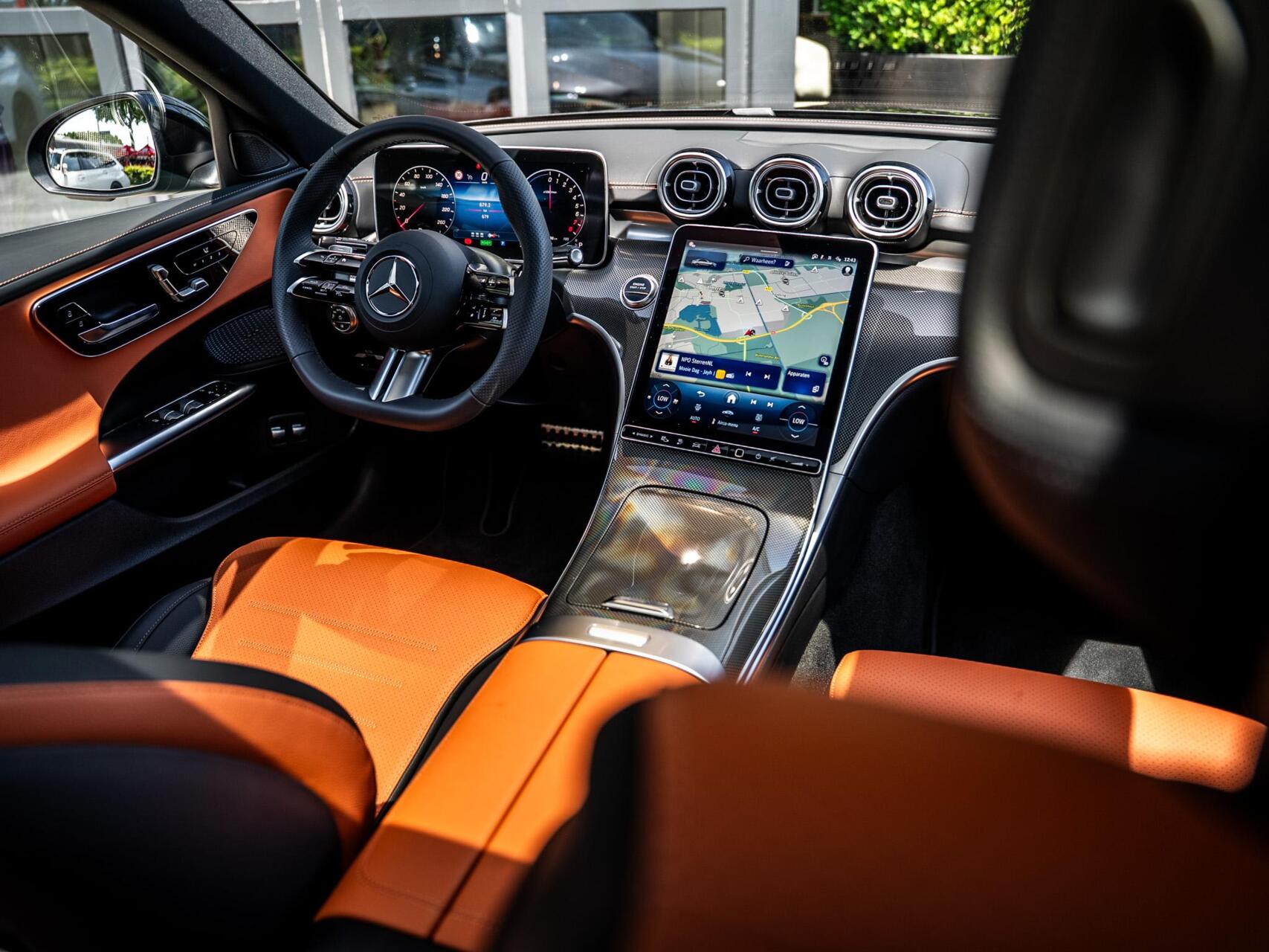 Foto van Mercedes-Benz C 300 E