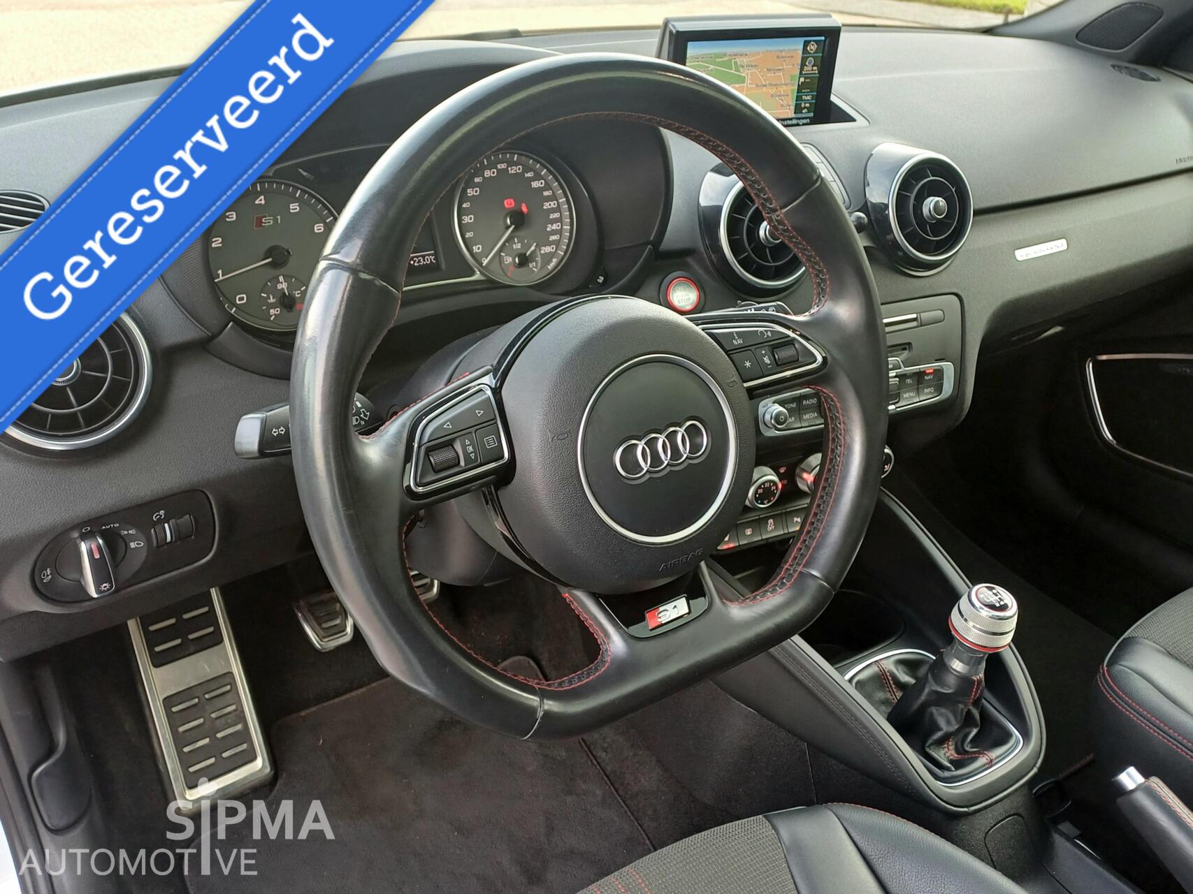 Foto van Audi S1