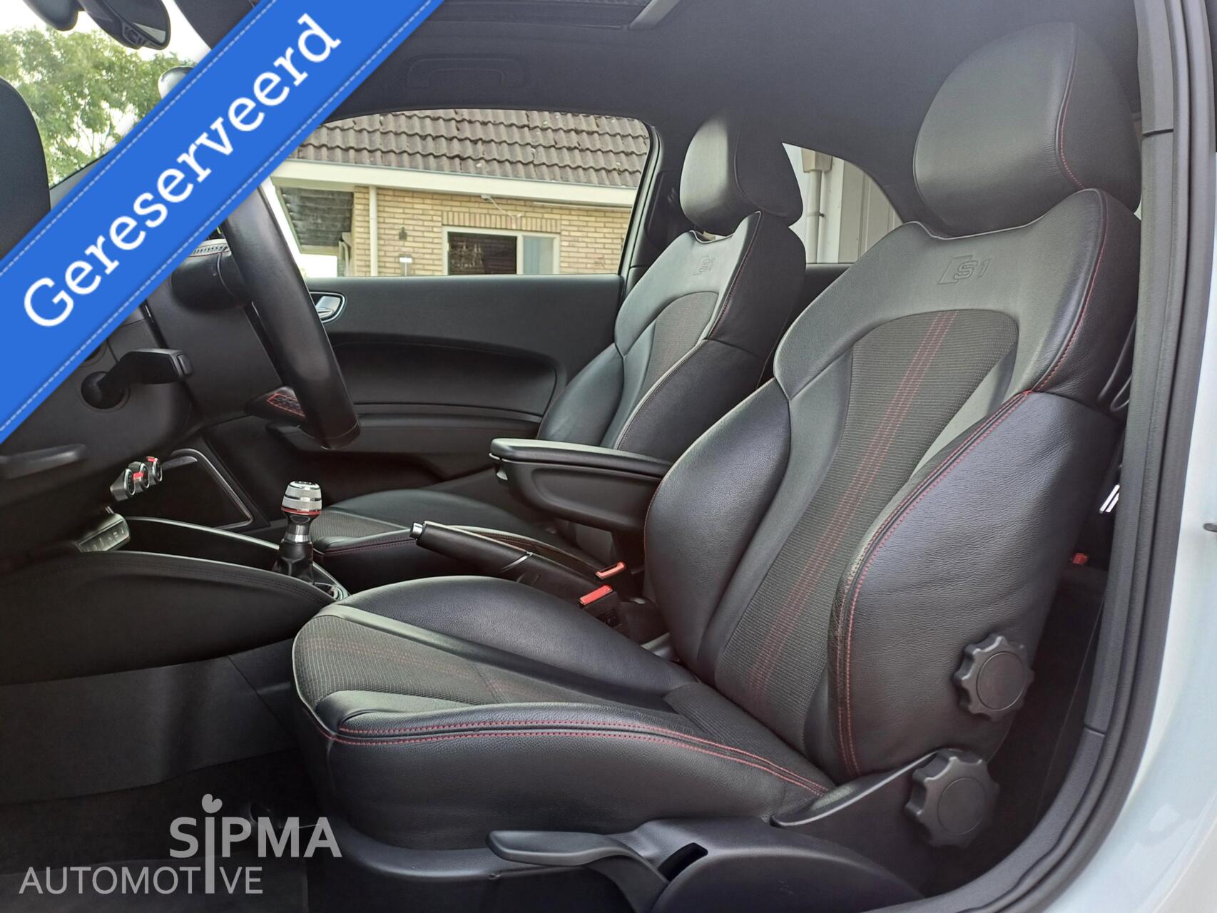 Foto van Audi S1