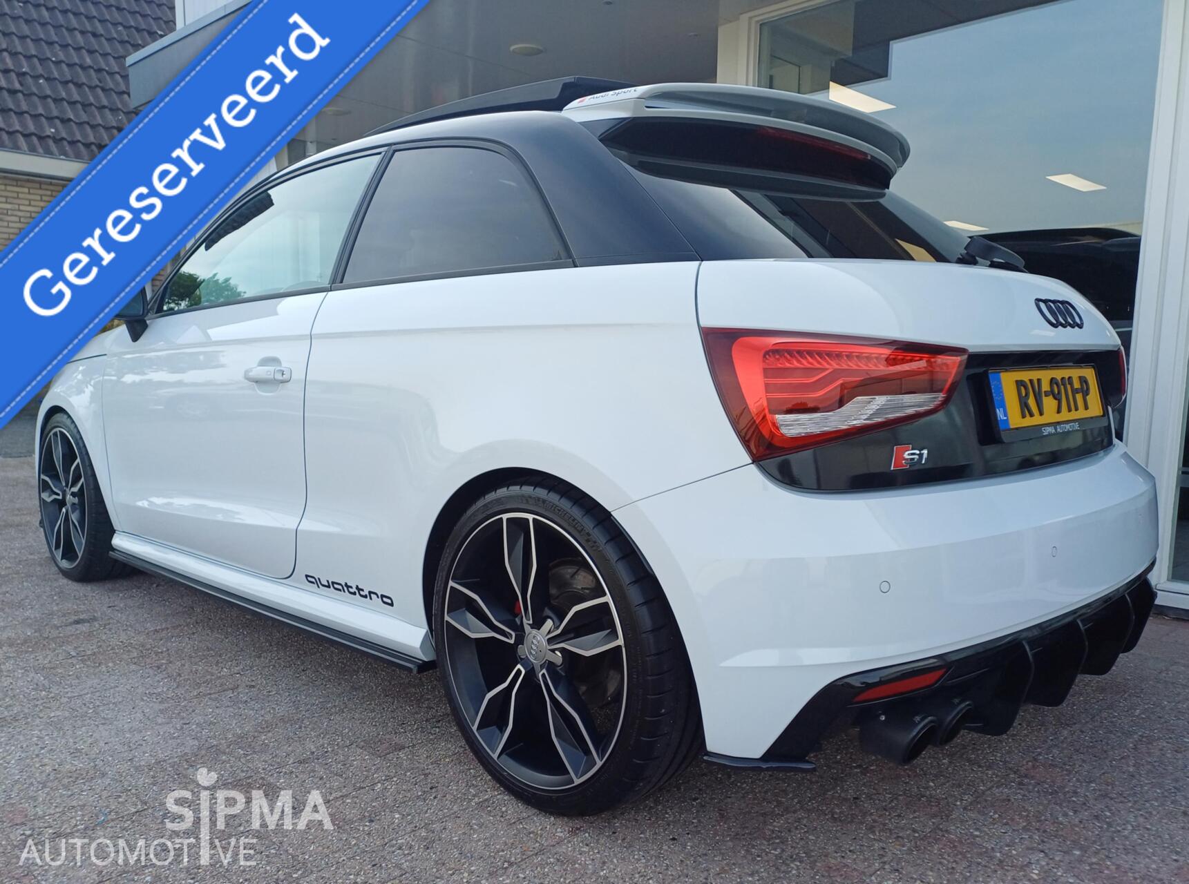 Foto van Audi S1