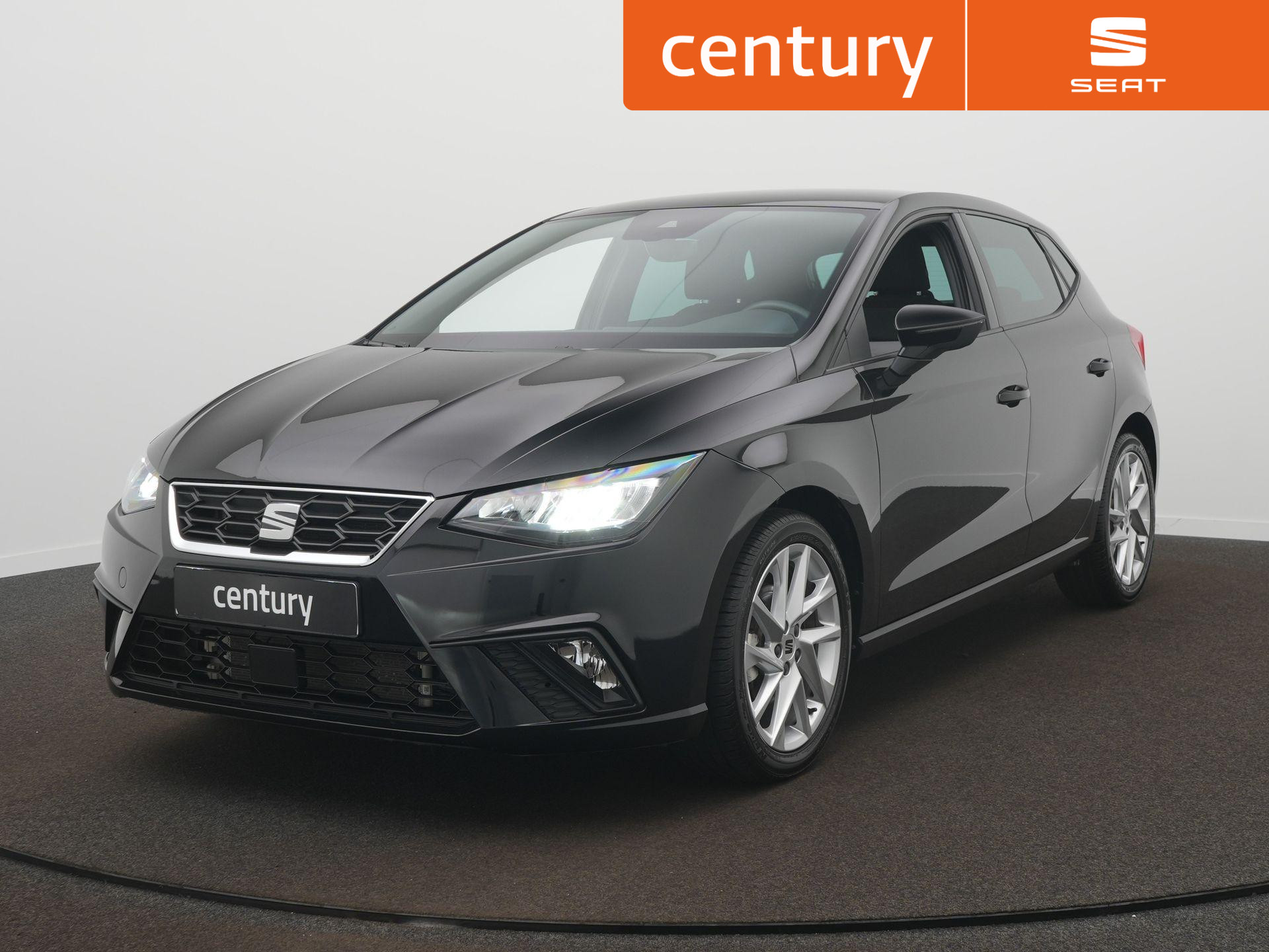 Seat Ibiza 1.0 TSI 116pk FR 2025 - voorkant