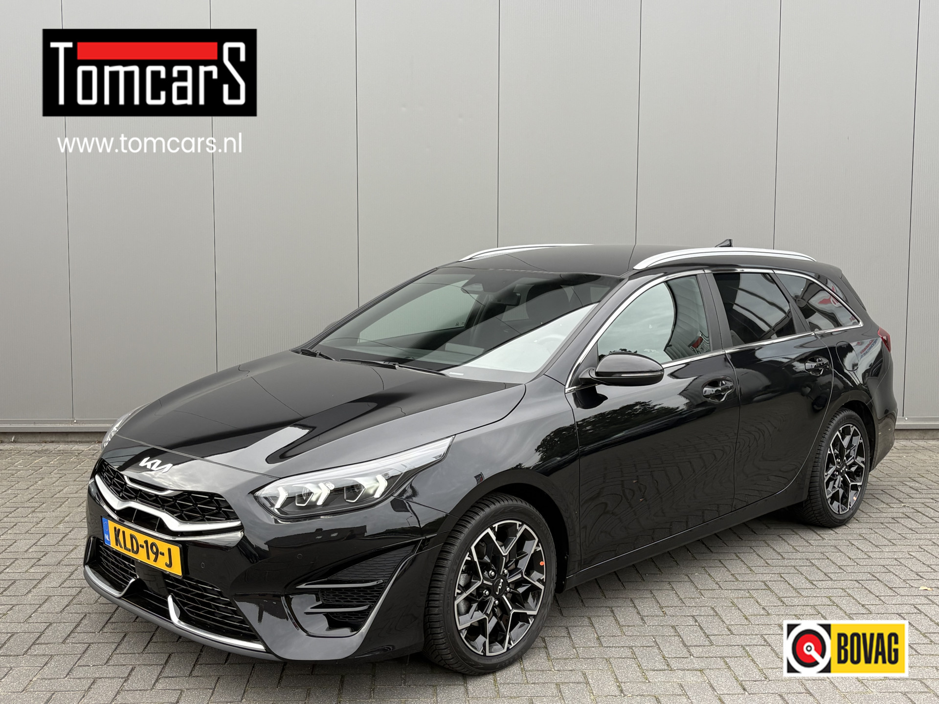 Kia Ceed Sportswagon 1.5 T-GDi 140PK Automaat GT-Line 12-2025!/Navigatie/Adapt.-cruise/Keyfree/Winter-pack 2025 - voorkant