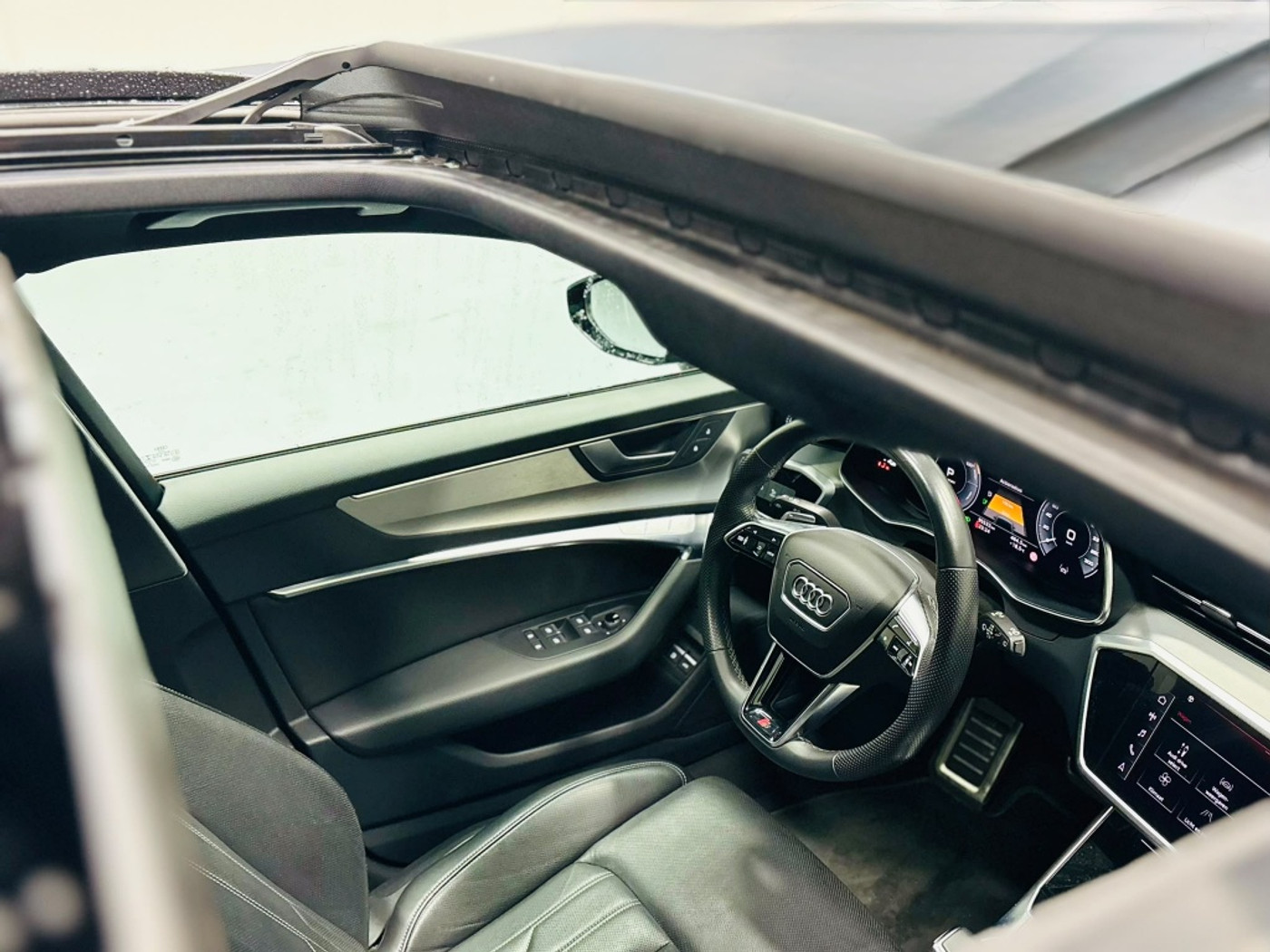 Foto van Audi A6 Avant 55 TFSI E